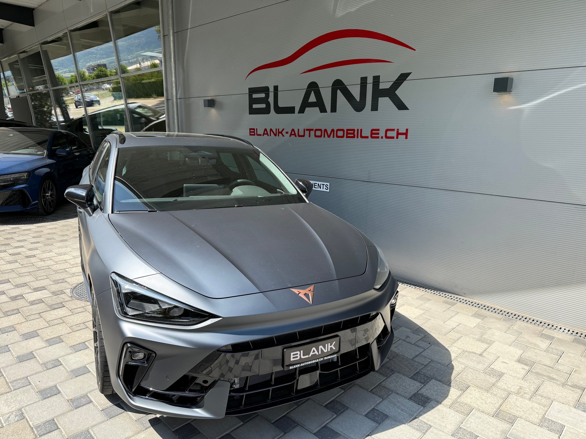 CUPRA Leon ST 2.0 TSI VZ 4Drive DSG-image-1