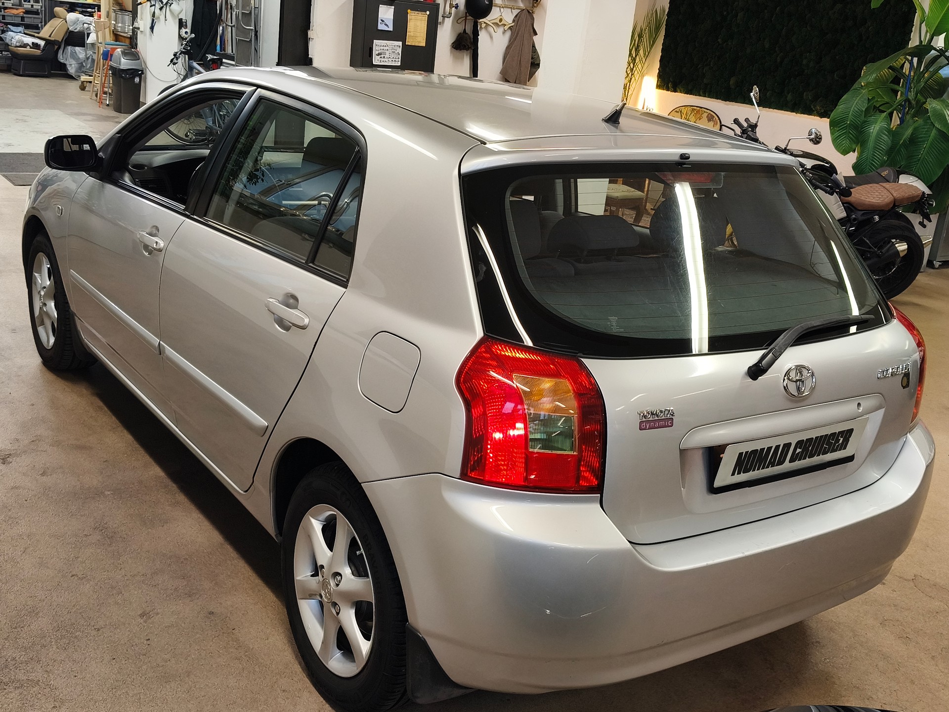 TOYOTA Corolla 1.6 Linea Sol Dynamic-image-11