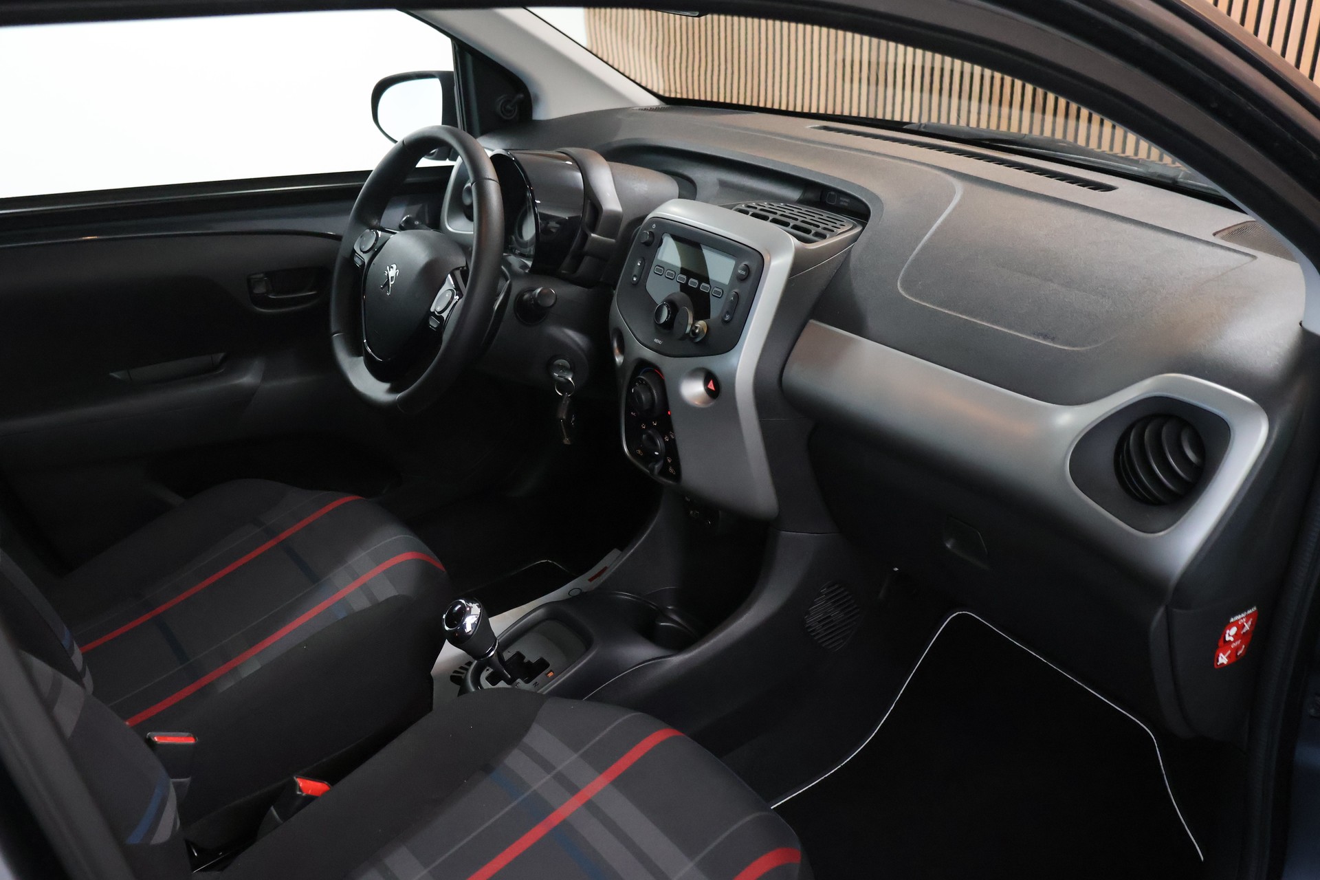 PEUGEOT 108 1.0 VTi Active ETG-image-15
