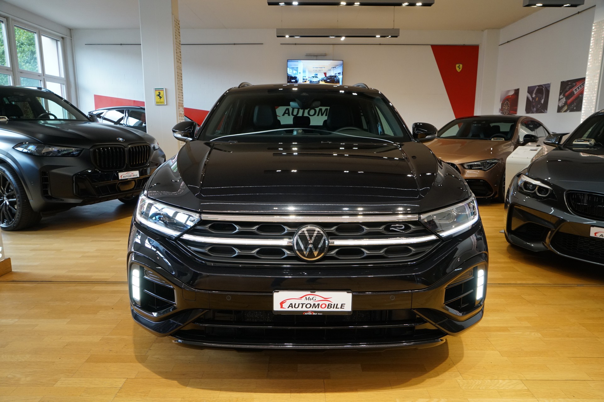 VW T-Roc 2.0 TSI R DSG 4Motion-showroom-element-1
