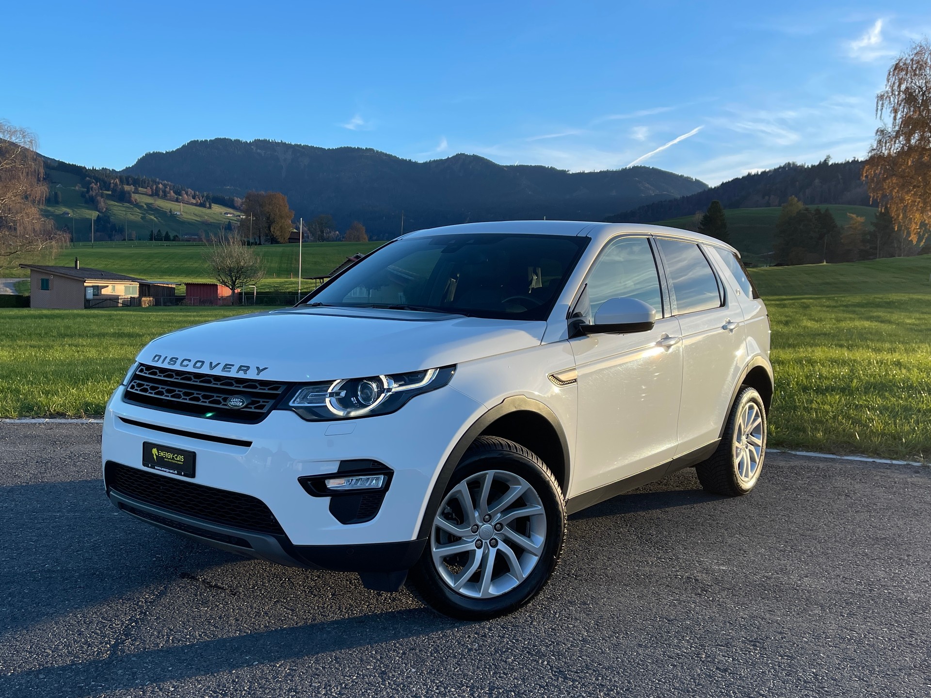 LAND ROVER Discovery Sport 2.0 Si4 SE AT9-image-0