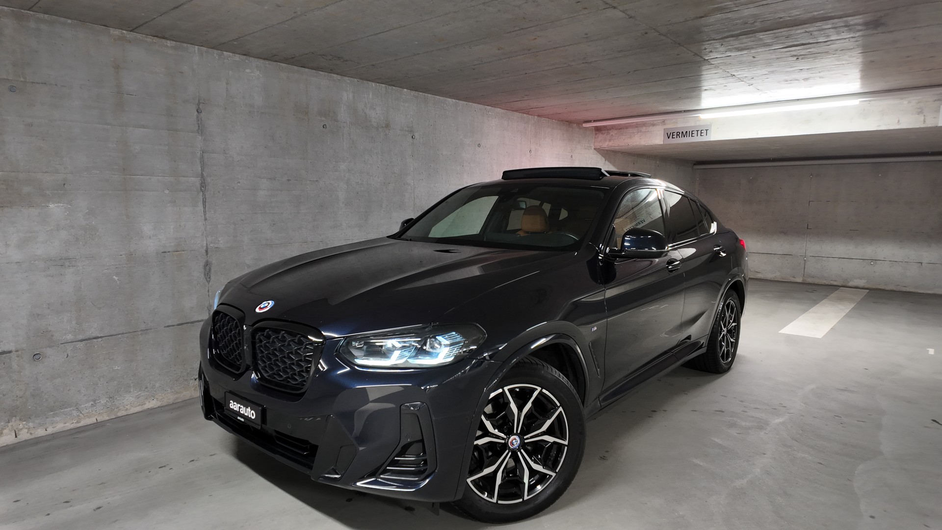 BMW X4 xDrive 48V 20d M Sport Steptronic-image-0