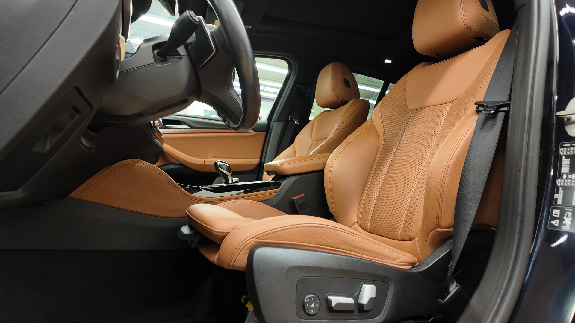 BMW X4 xDrive 48V 20d M Sport Steptronic-image-14