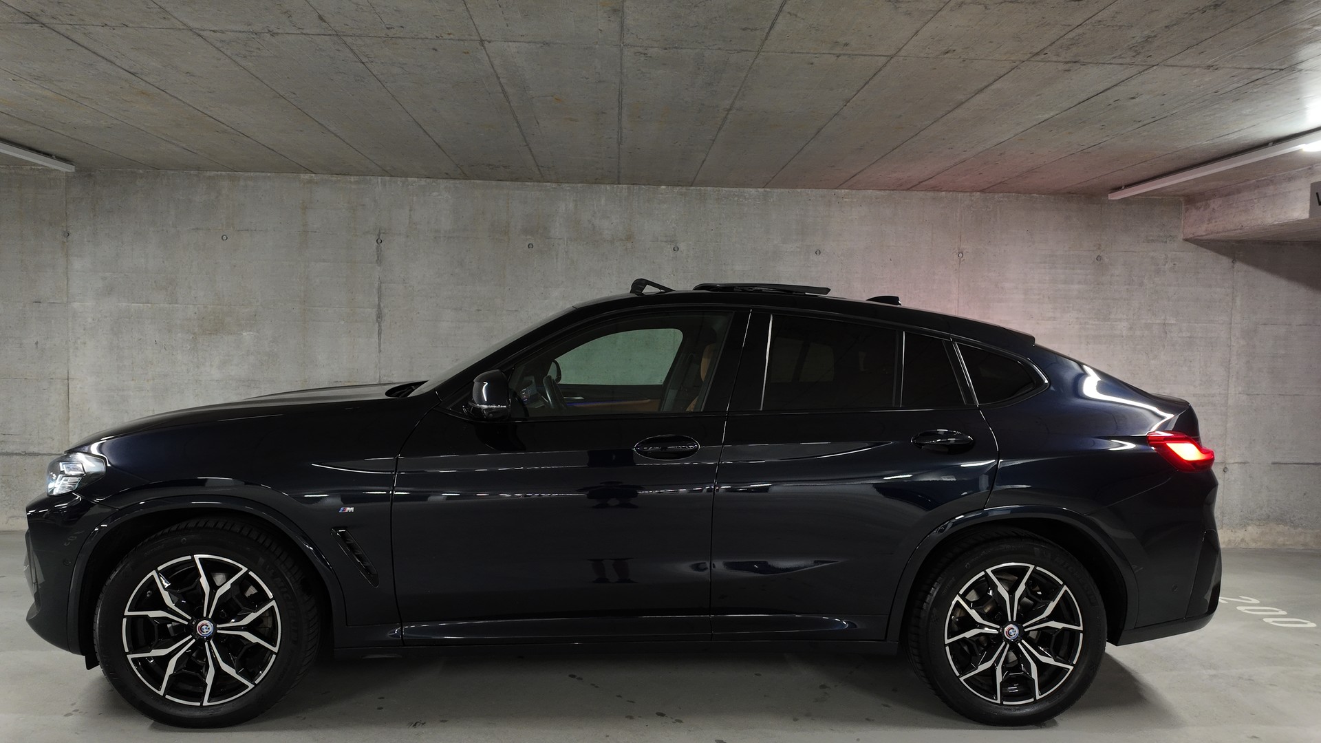 BMW X4 xDrive 48V 20d M Sport Steptronic-image-2