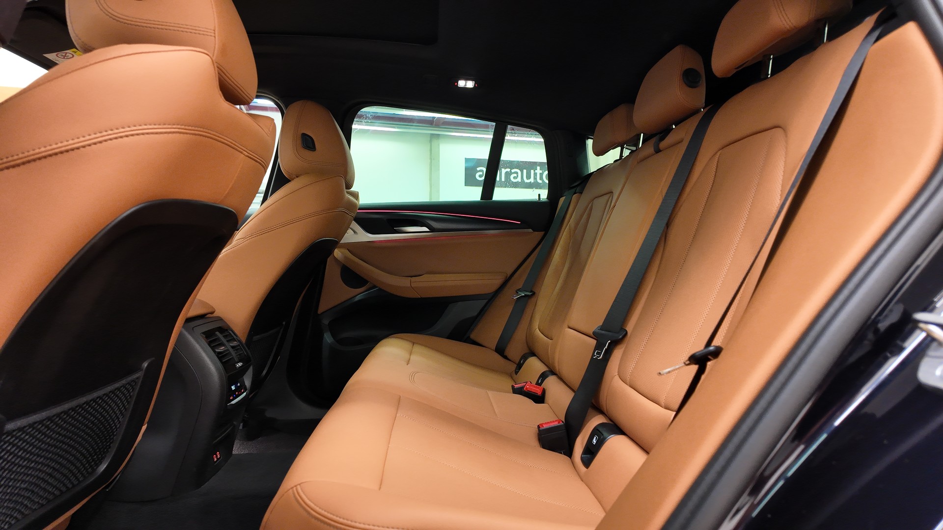 BMW X4 xDrive 48V 20d M Sport Steptronic-image-18