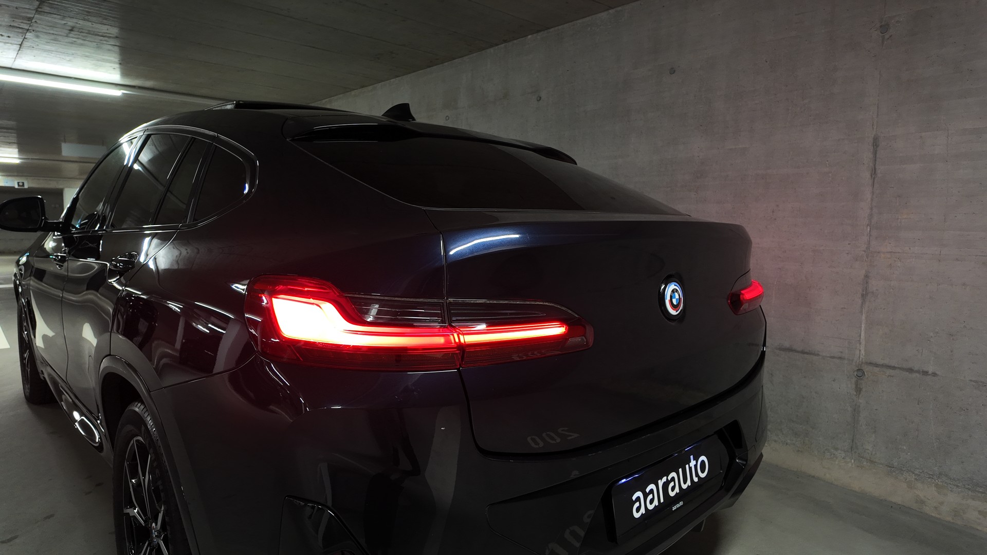 BMW X4 xDrive 48V 20d M Sport Steptronic-image-6