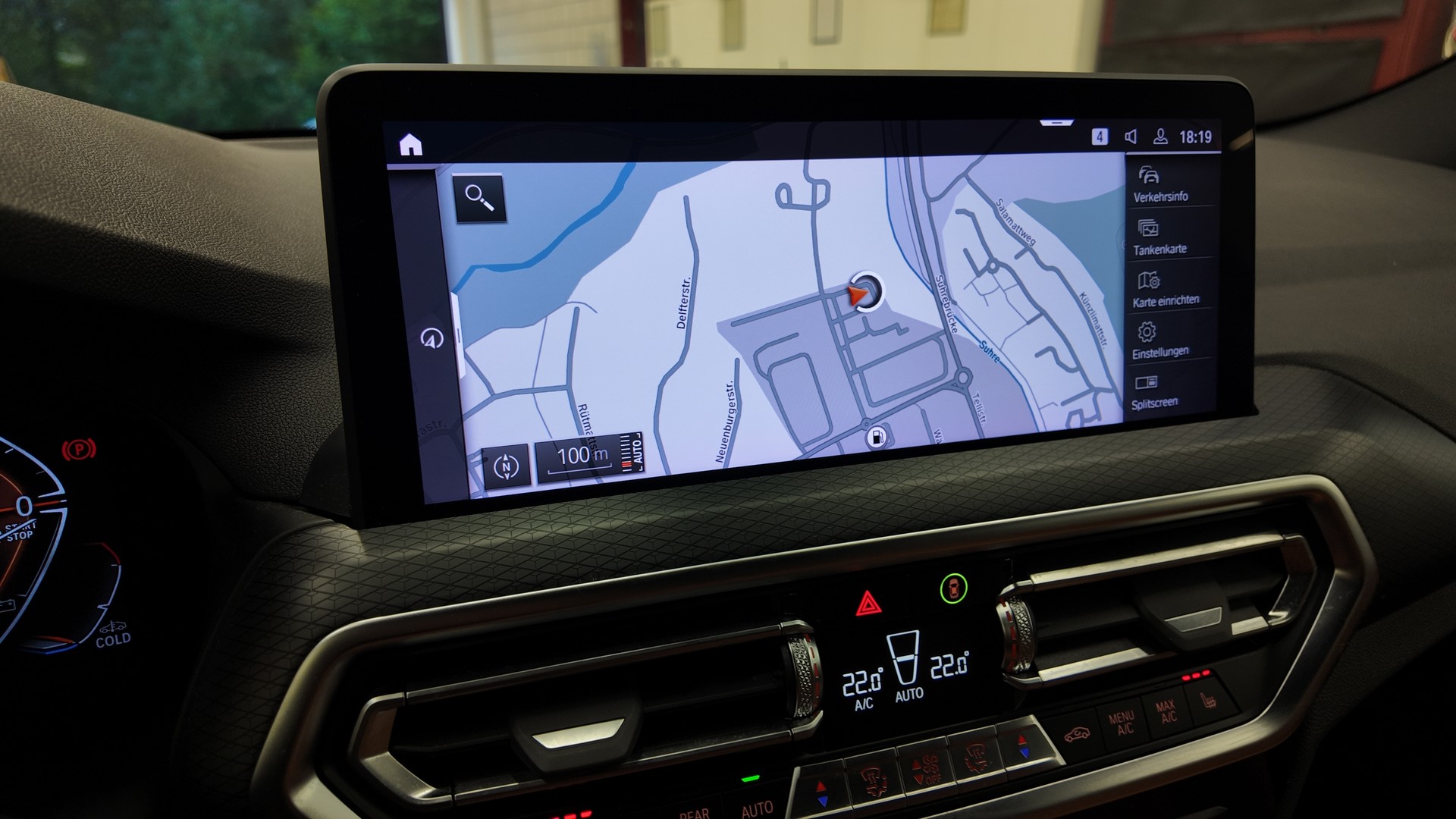 BMW X4 xDrive 48V 20d M Sport Steptronic-image-24
