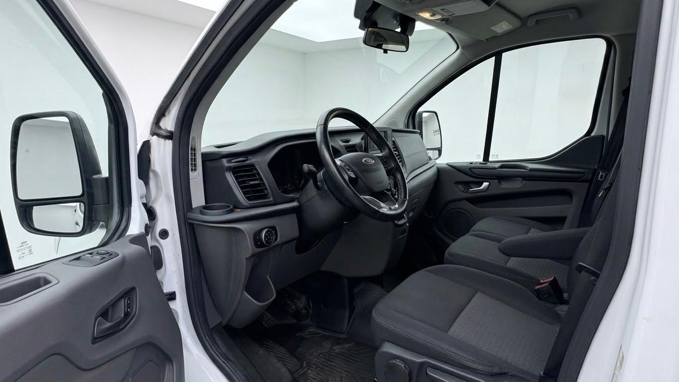 FORD Transit Custom 320 L1H1 Ambiente-image-9
