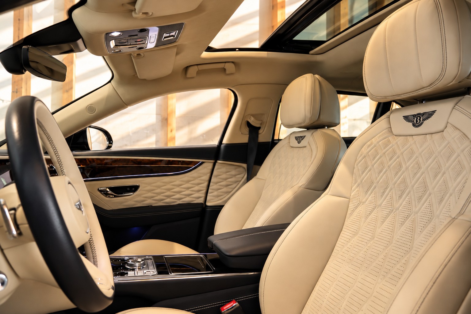 BENTLEY Flying Spur 6.0 W12 Mulliner-image-10