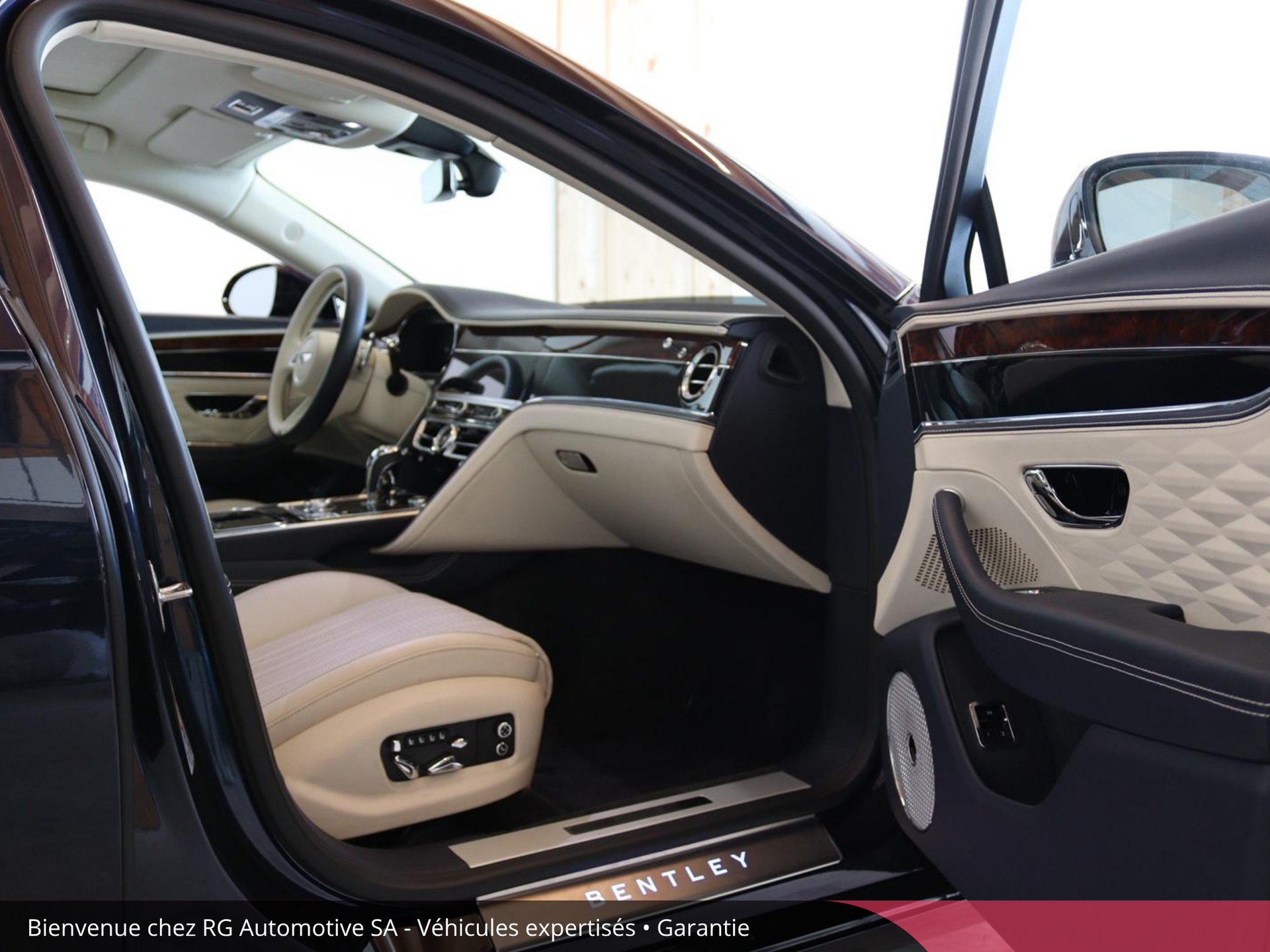 BENTLEY Flying Spur 6.0 W12 Mulliner-image-4