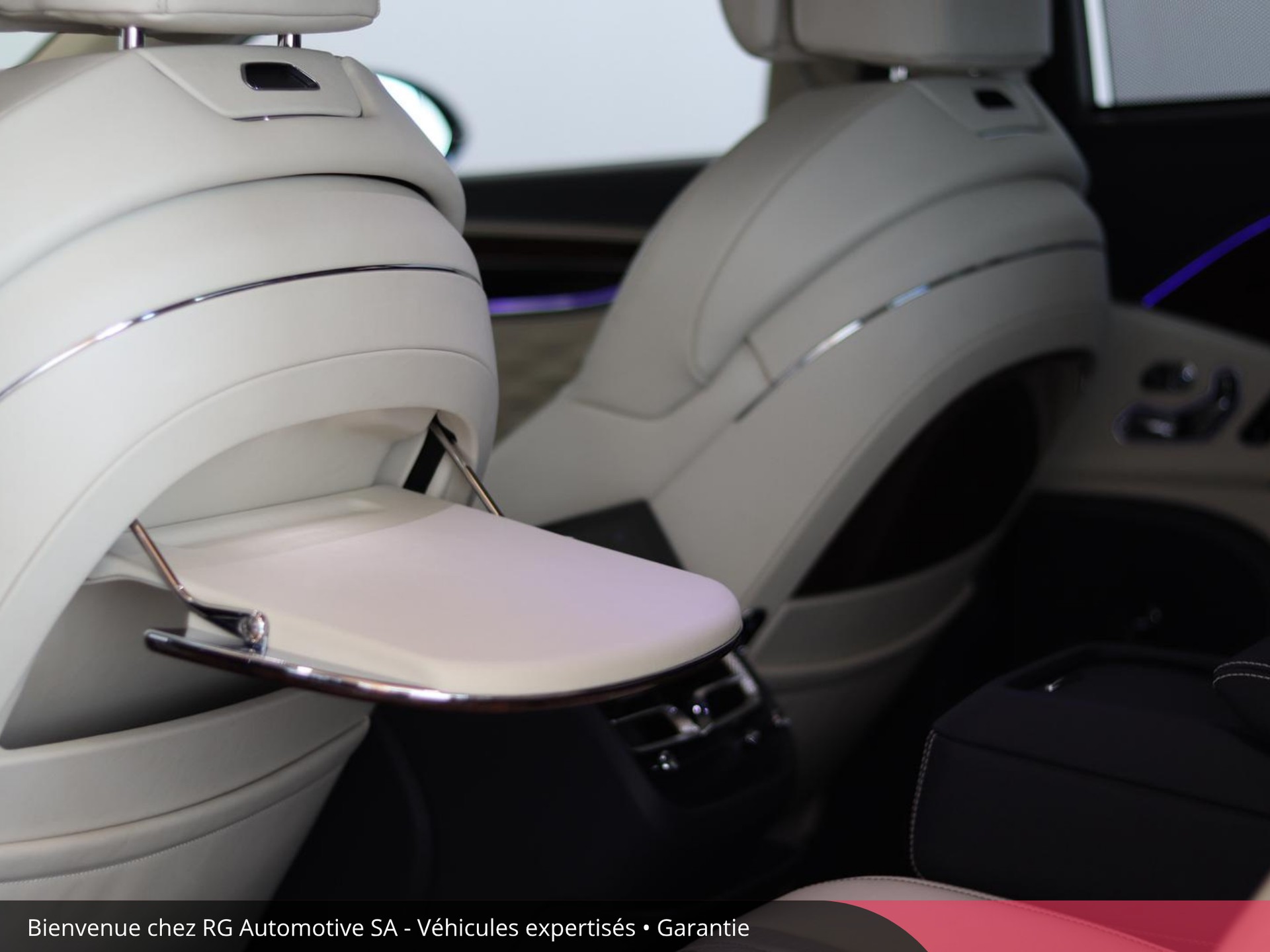 BENTLEY Flying Spur 6.0 W12 Mulliner-image-13