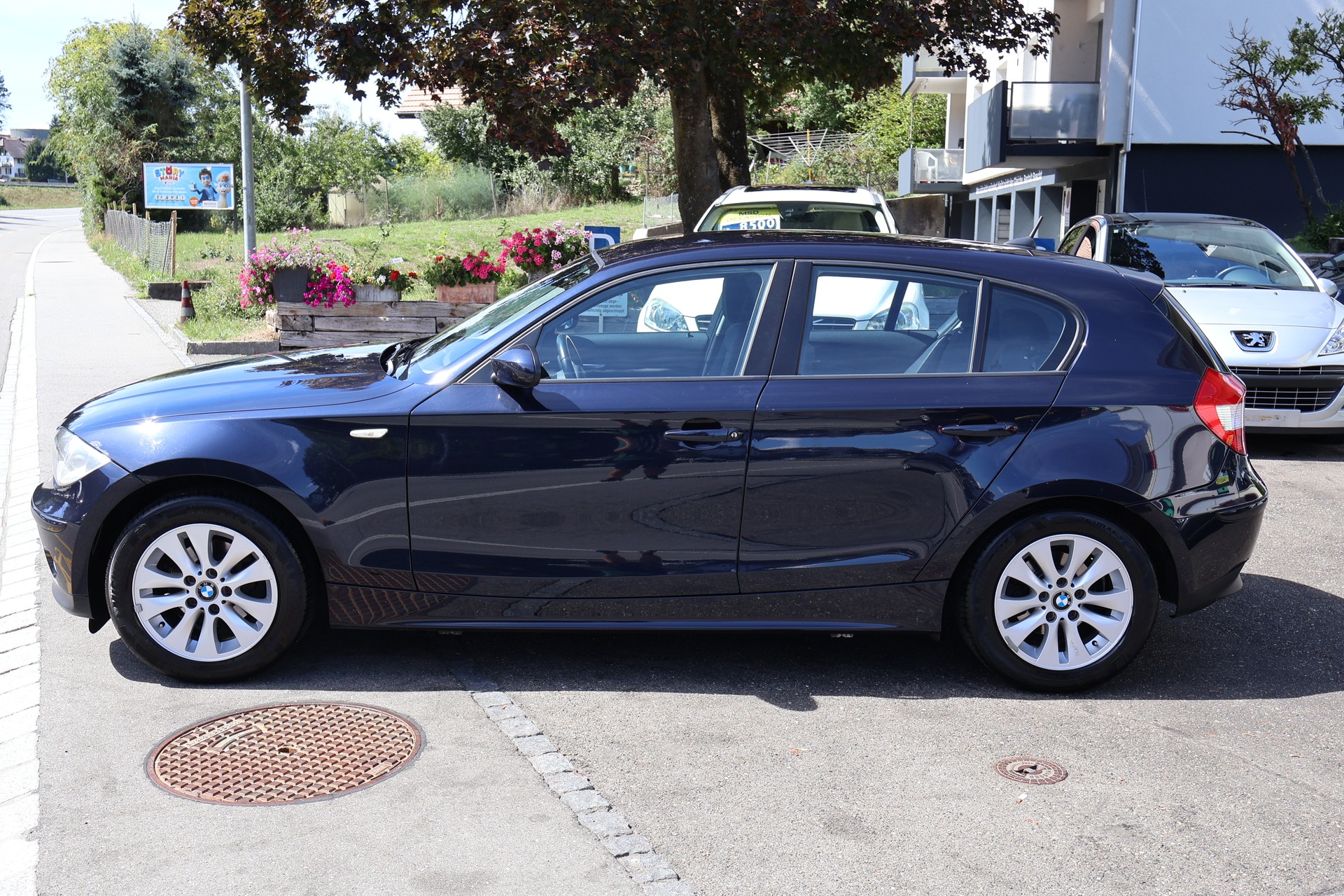 BMW 116i Access-image-2