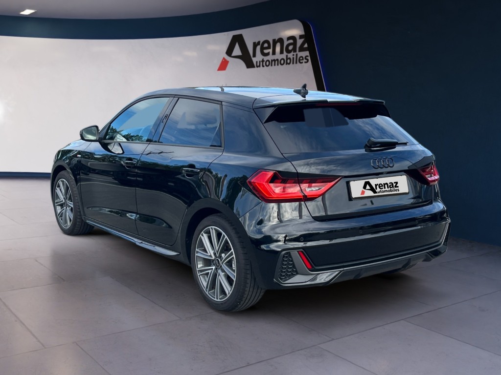 AUDI A1 Sportback 30 TFSI S Line Attraction S-tronic-image-2