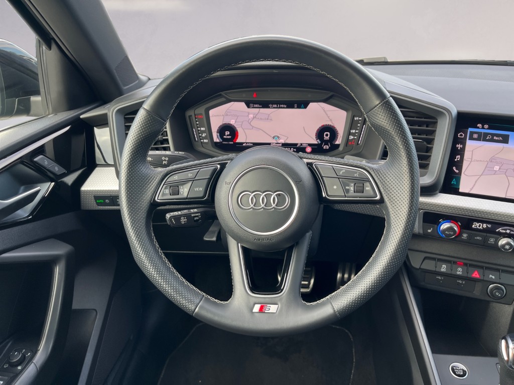 AUDI A1 Sportback 30 TFSI S Line Attraction S-tronic-image-12