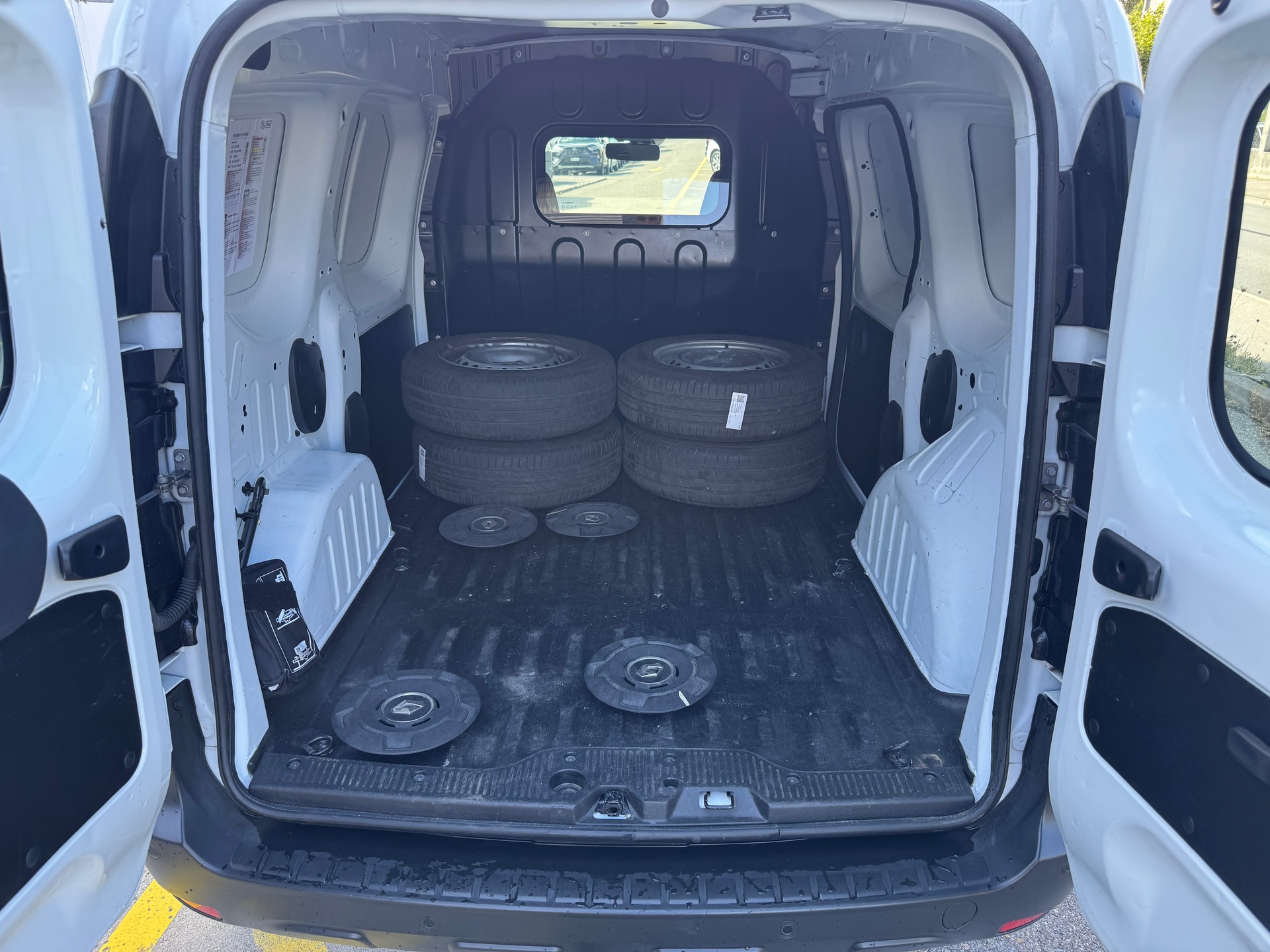 RENAULT Express 1.5 Blue dCi 95 Advance **Frisch Ab MFK**Garantie 12 Monate**8Fachbereift**Tempomat**-image-13