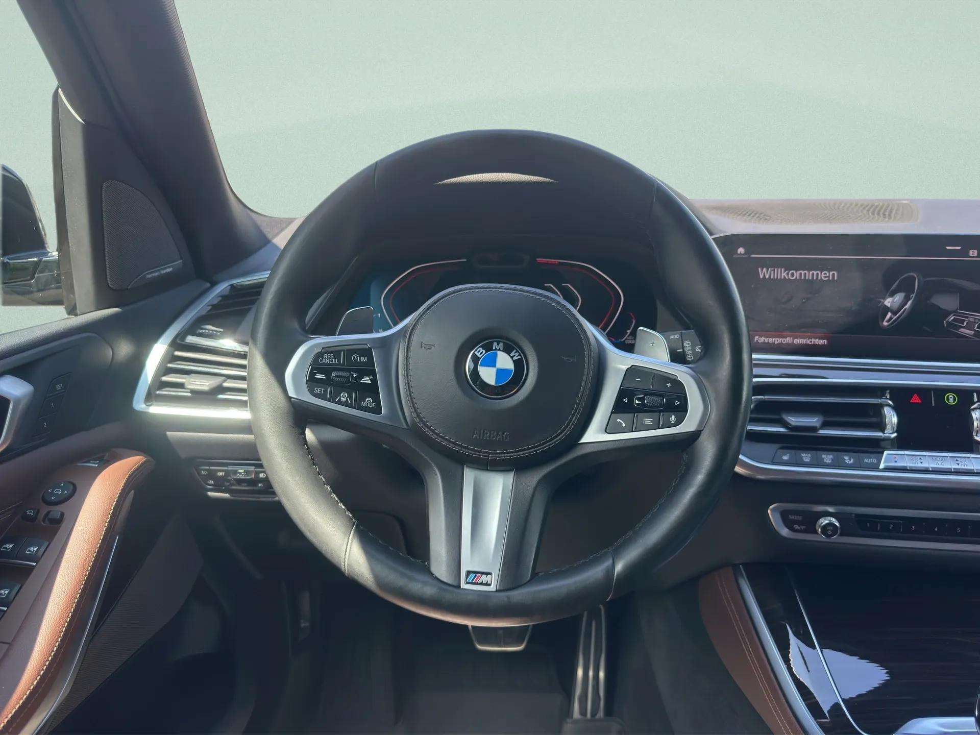 BMW X5 xDrive 40i Steptronic-image-17
