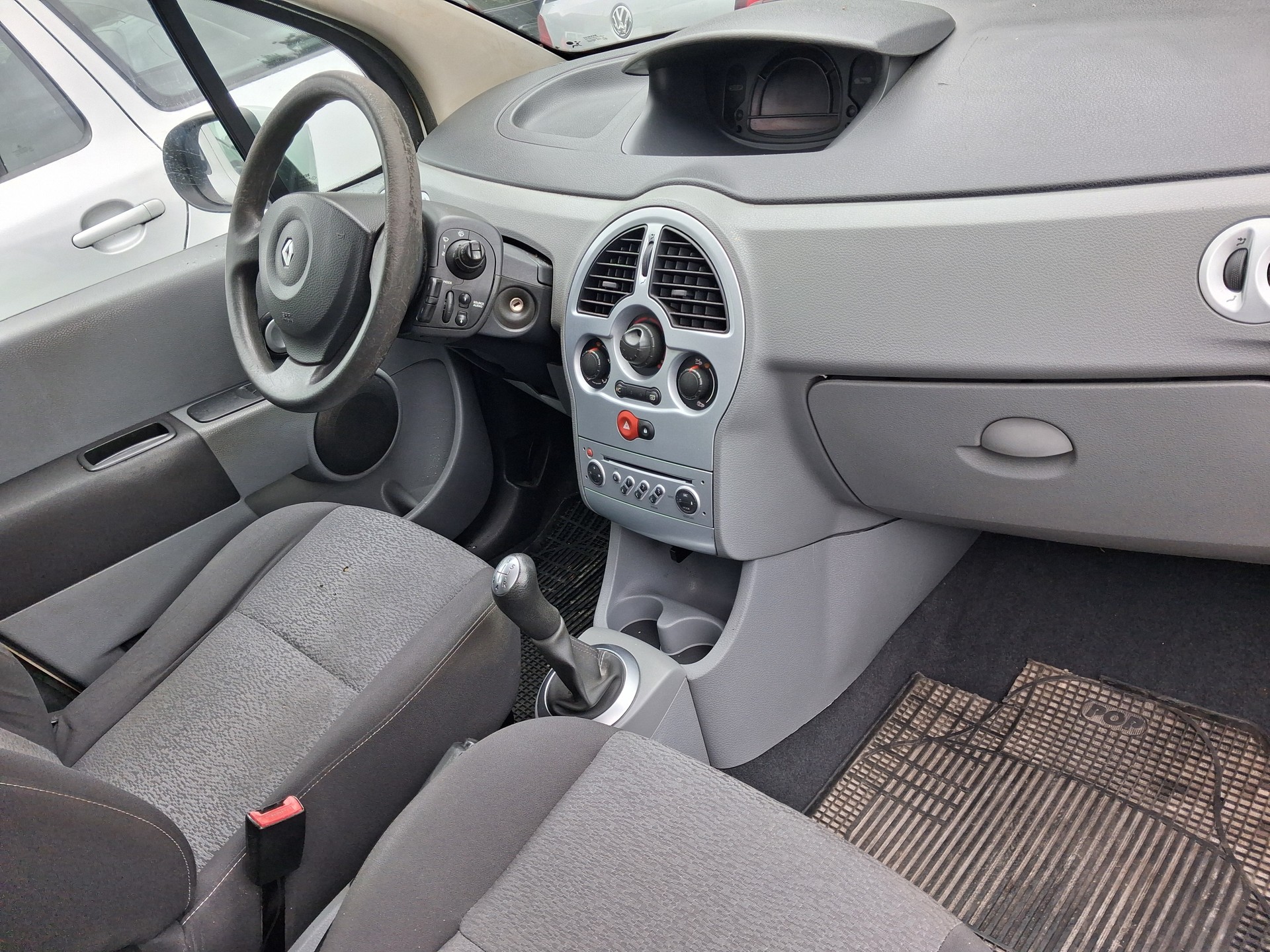 RENAULT Modus 1.2 16V T Dynamique-image-5