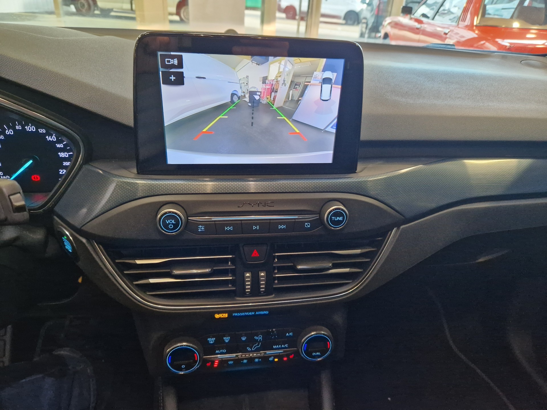 FORD Focus 1.0 SCTi Active Automat-image-7