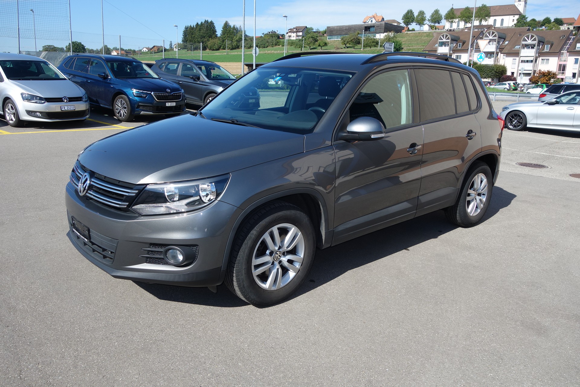 VW Tiguan 1.4 TSI BlueMotion Trend&Fun 4x2-image-2