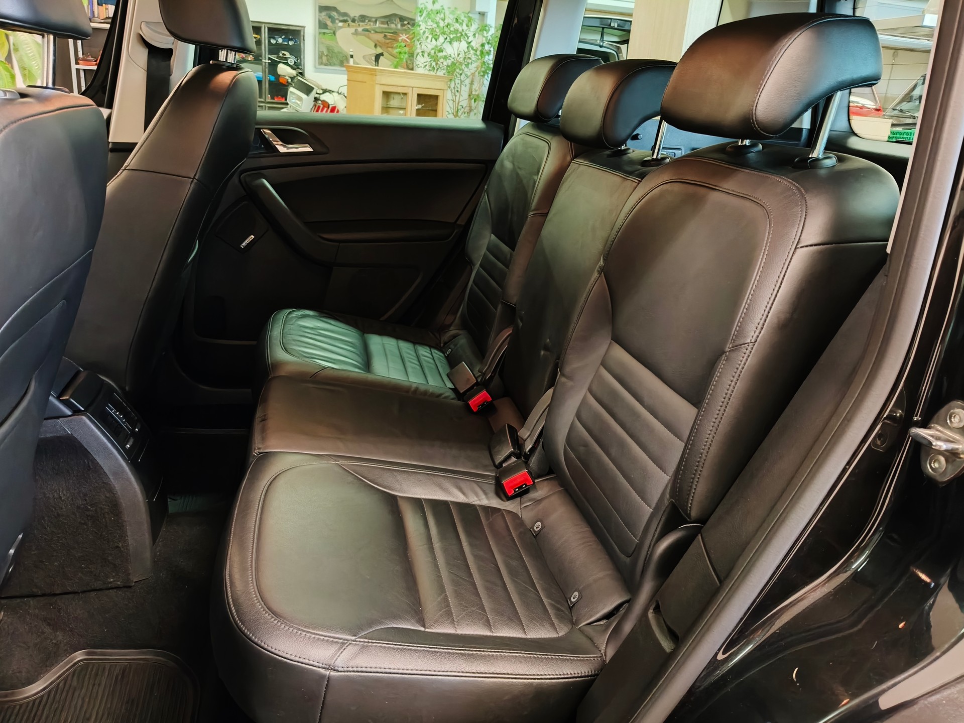 SKODA Yeti 2.0 TDI Elegance 4x4 DSG-image-22