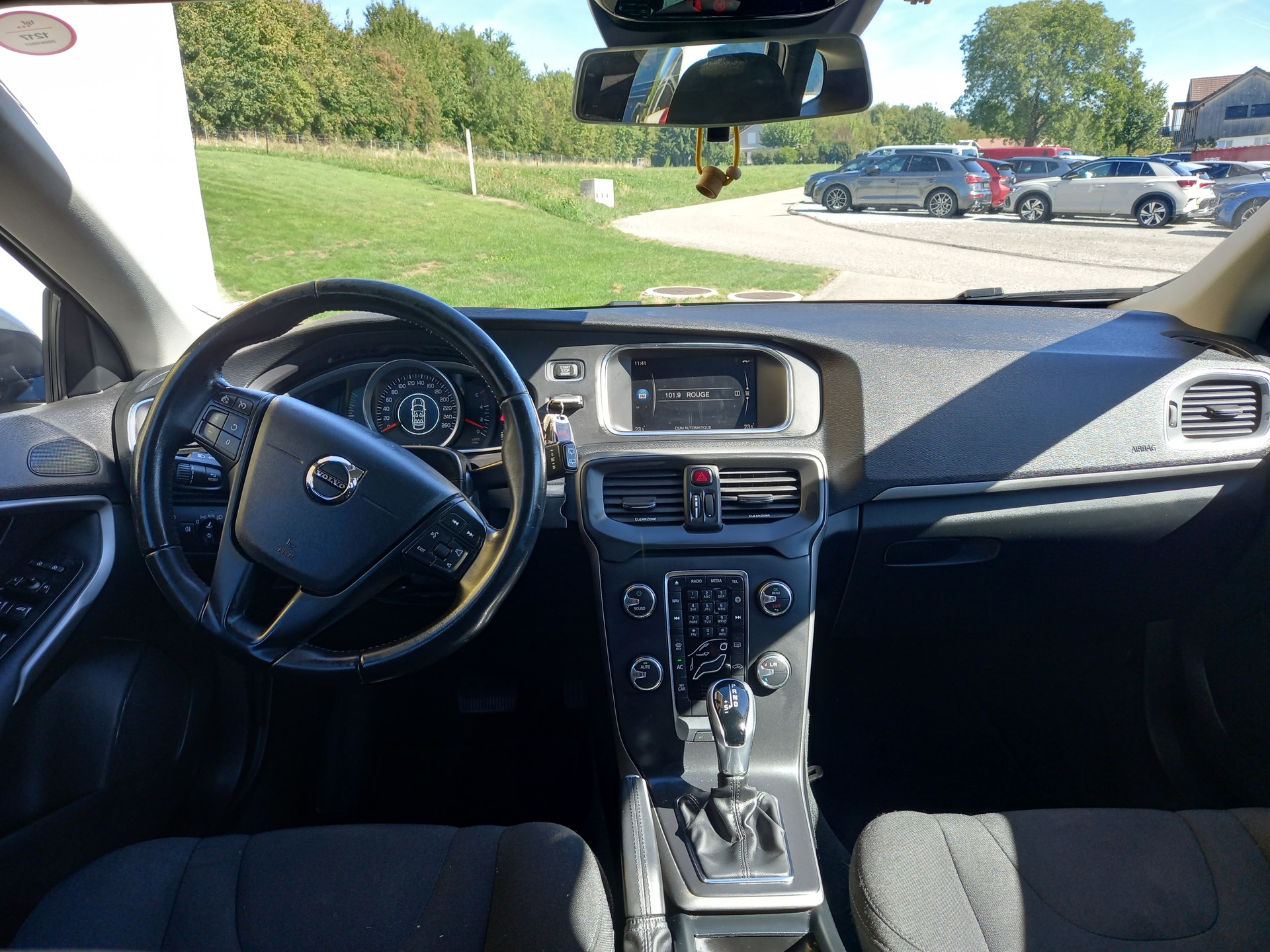 VOLVO 2.0 D3 S/S-image-4