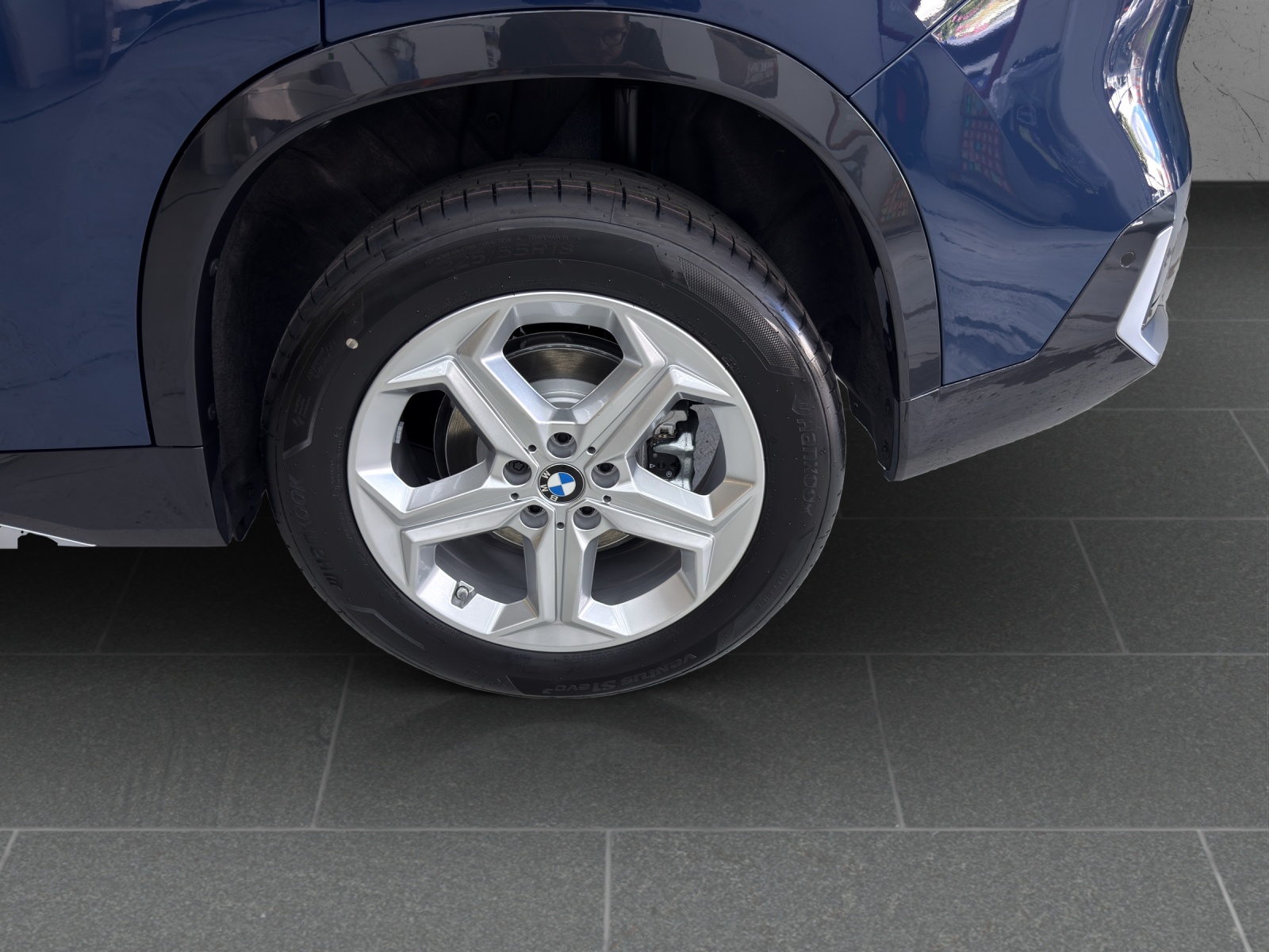 BMW X1 xDrive 20d 48V xLine-image-11