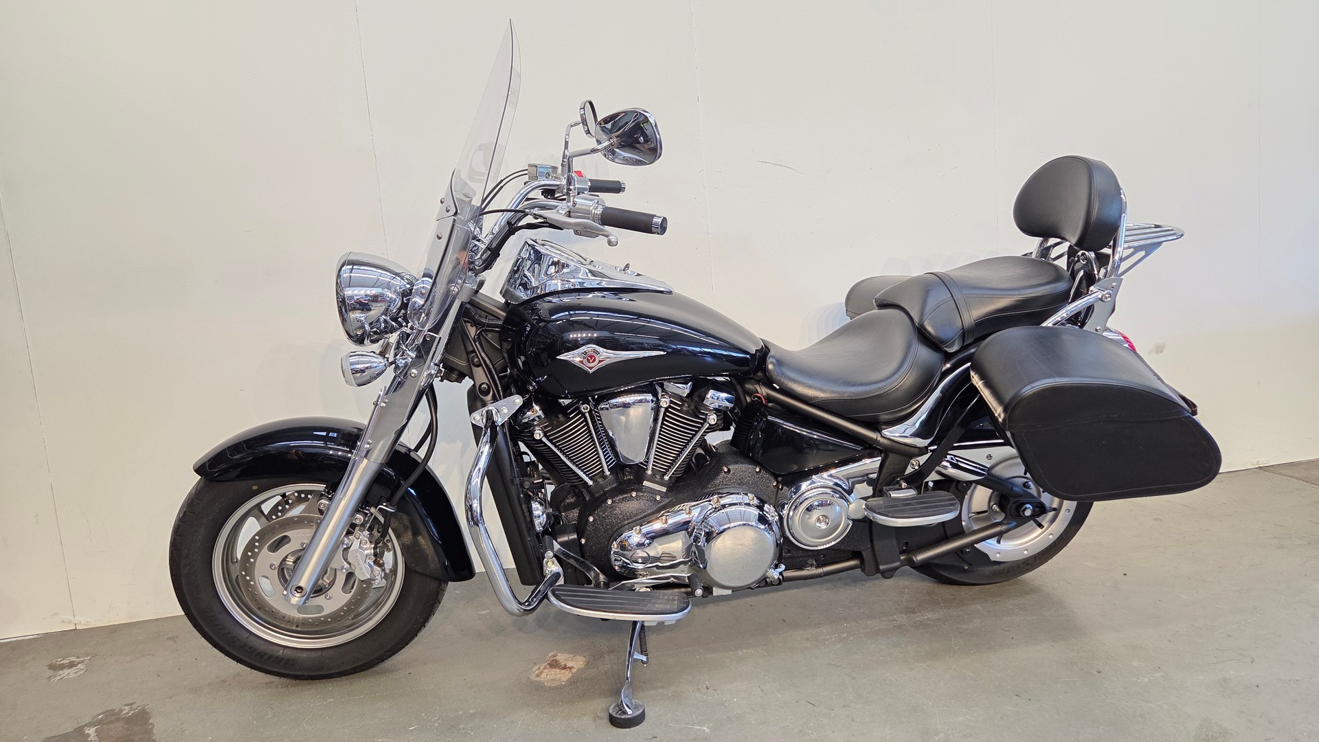 KAWASAKI VN 2000 Classic-showroom-element-3