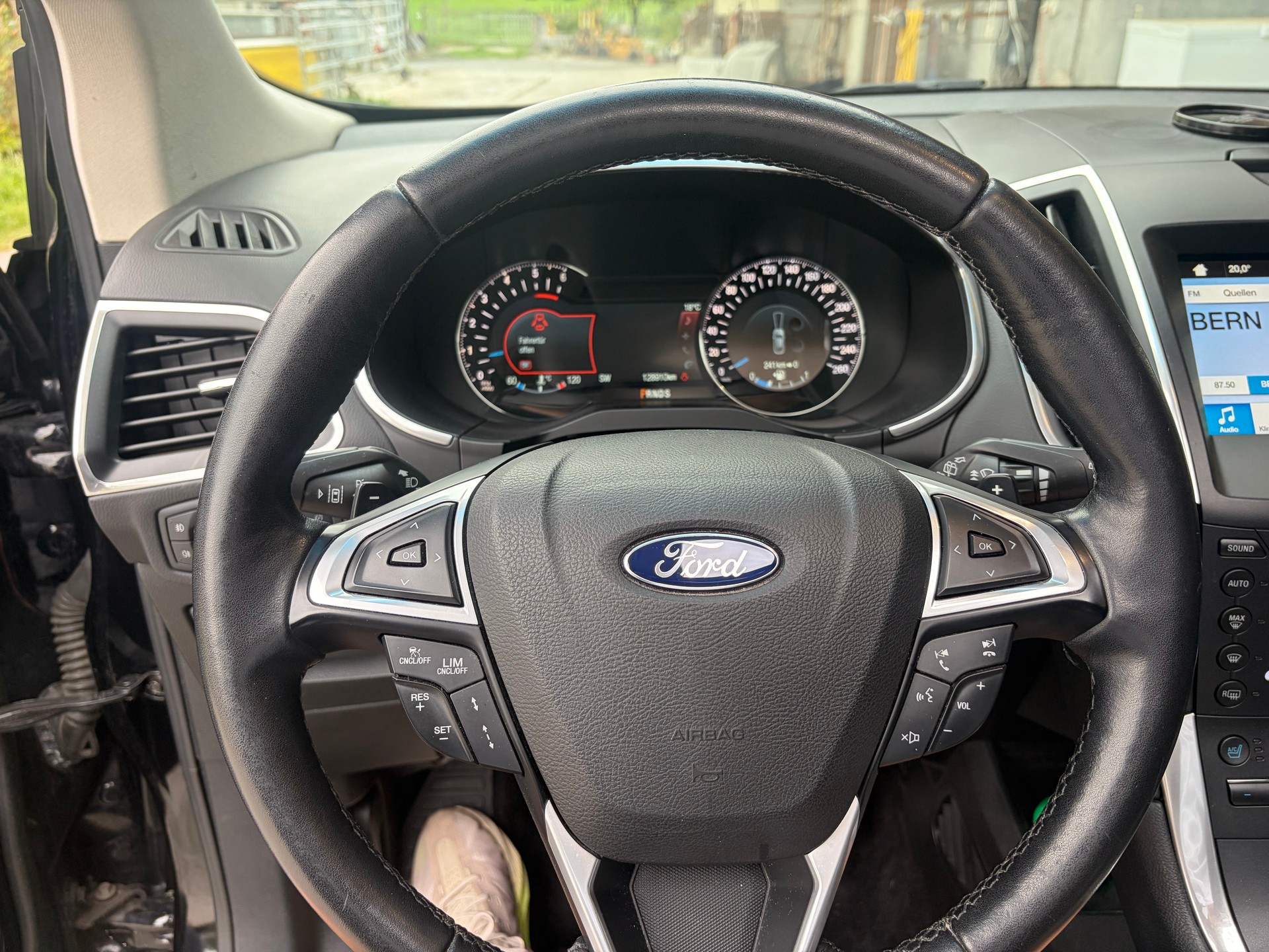 FORD EDGE 2.0 TDCi 210 Sport FPS-image-8