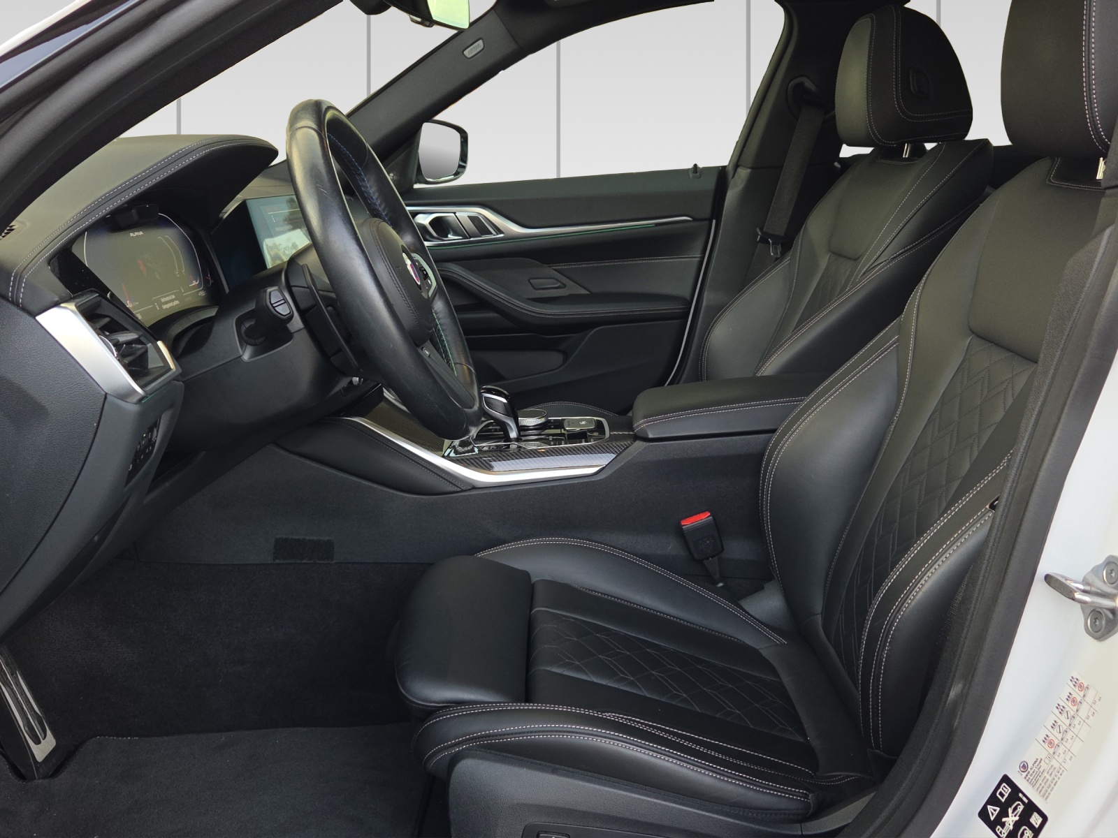 BMW-ALPINA B4 Gran Coupé 3.0 xDrive S-Tronic-image-8