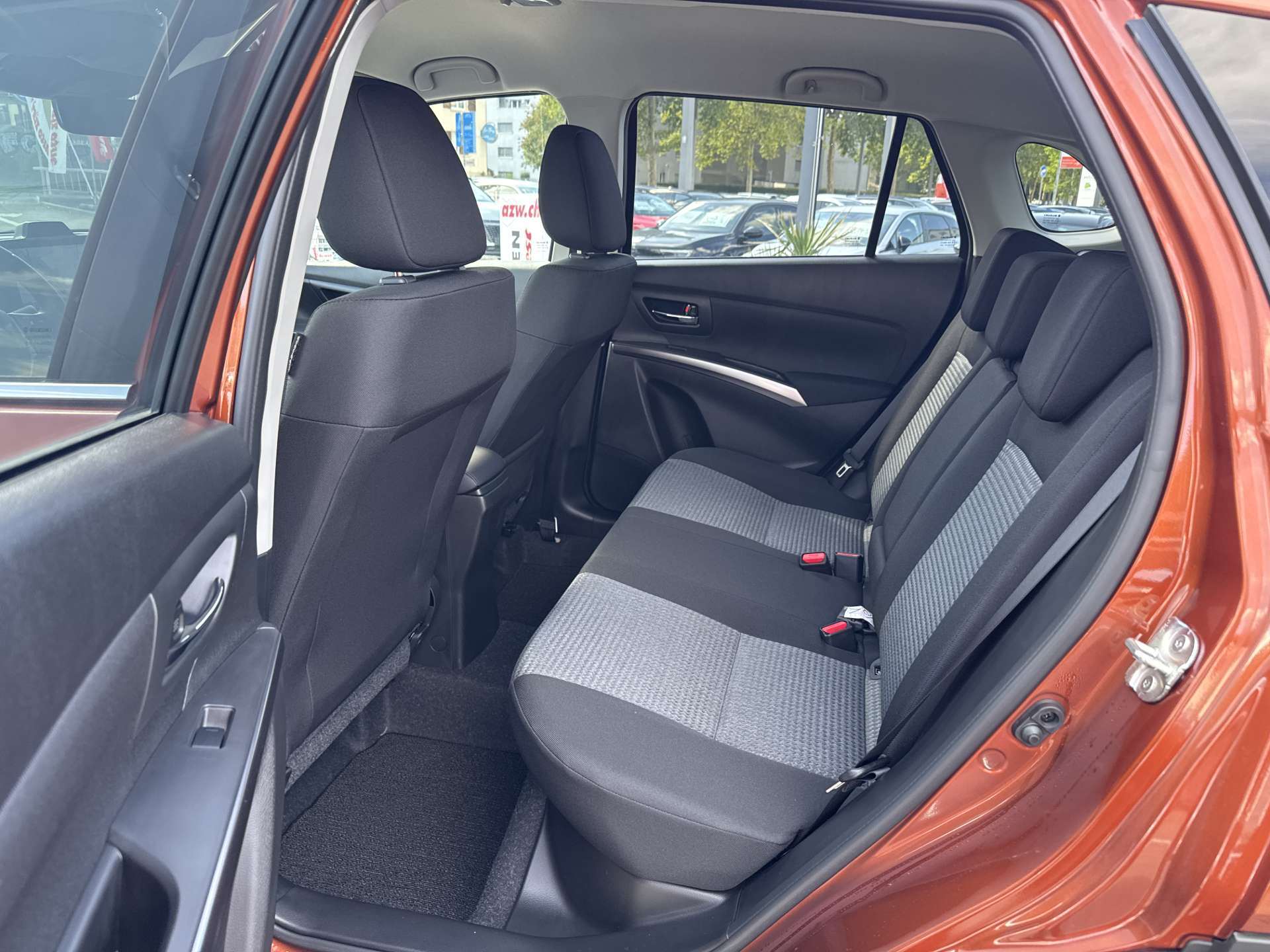 SUZUKI S-Cross 1.4 16V Compact+ 4WD MHD Automat-image-6