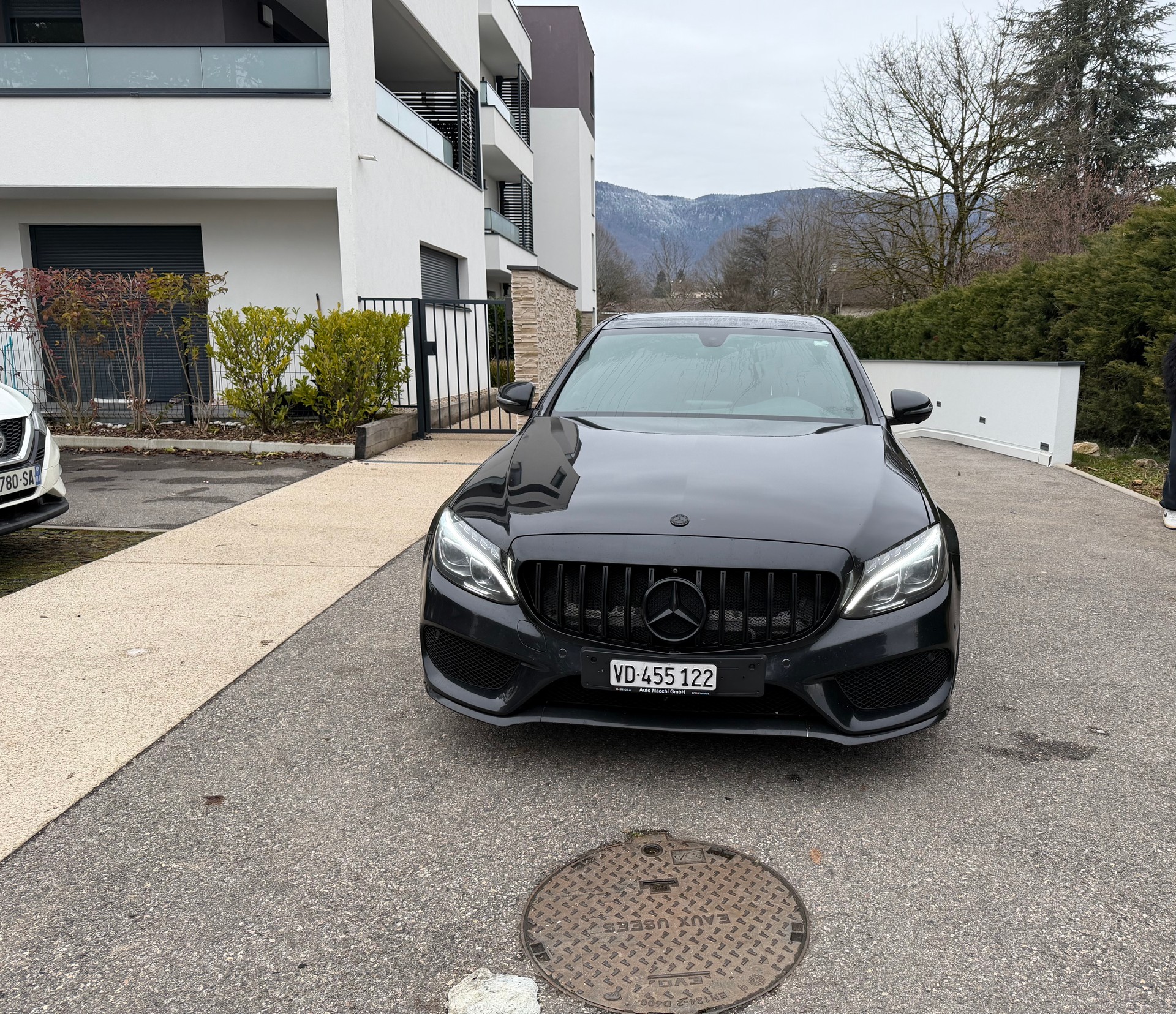 MERCEDES-BENZ C 220 d AMG Line-image-0