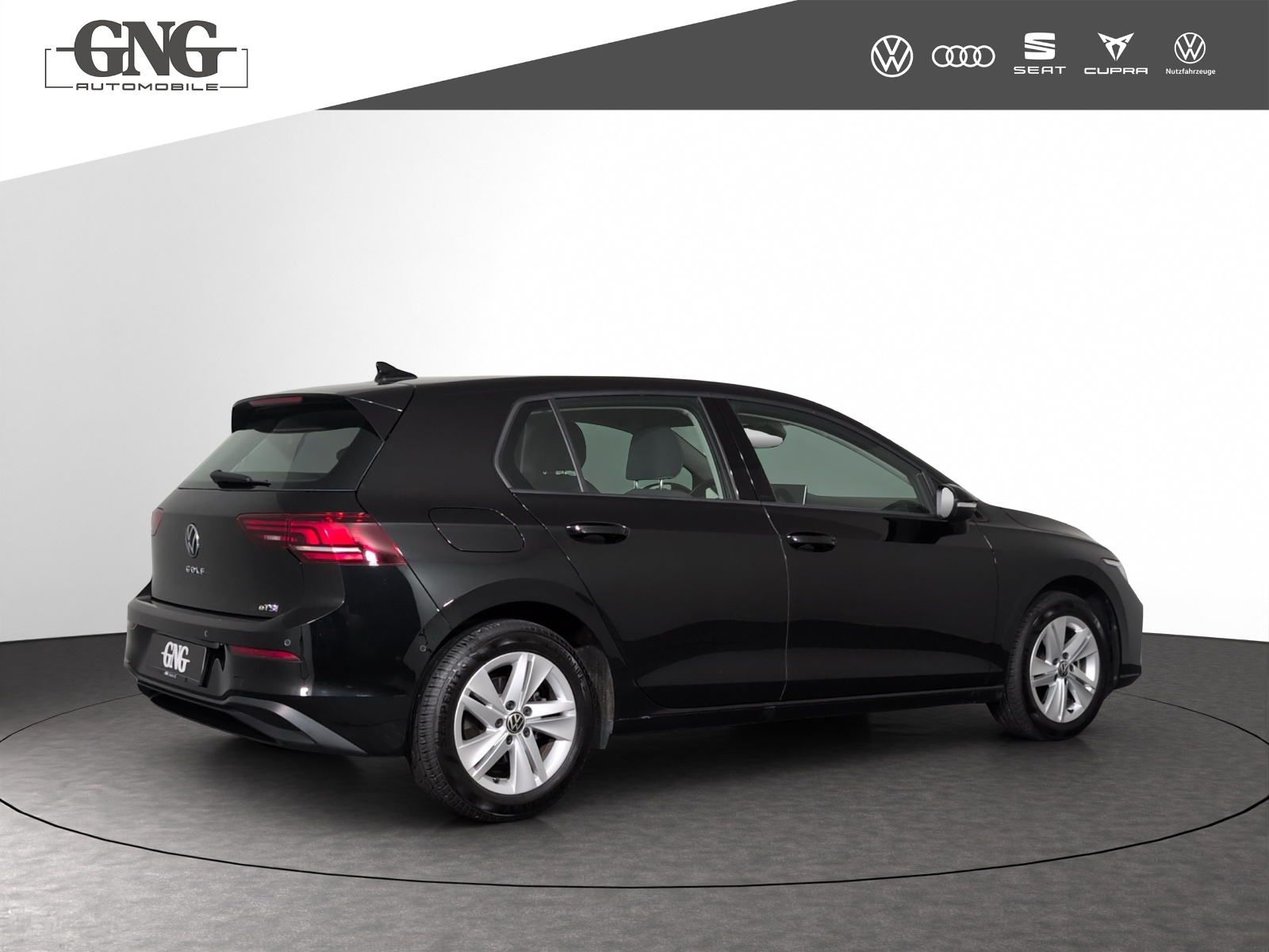VW Golf 1.5 e TSI mHEV Life DSG-image-2
