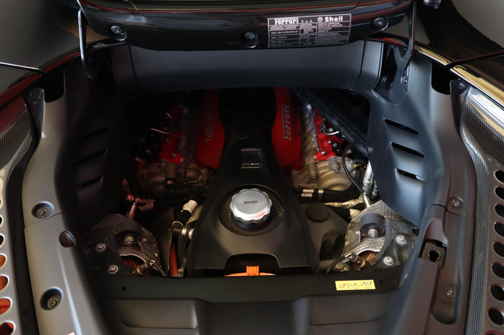 FERRARI SF90 Spider-image-28
