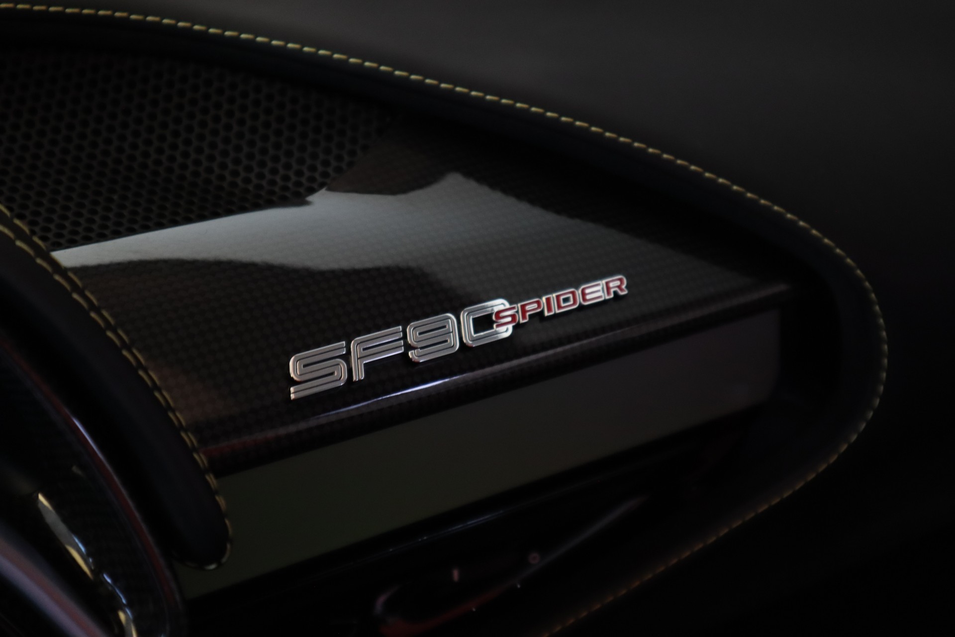 FERRARI SF90 Spider-image-31