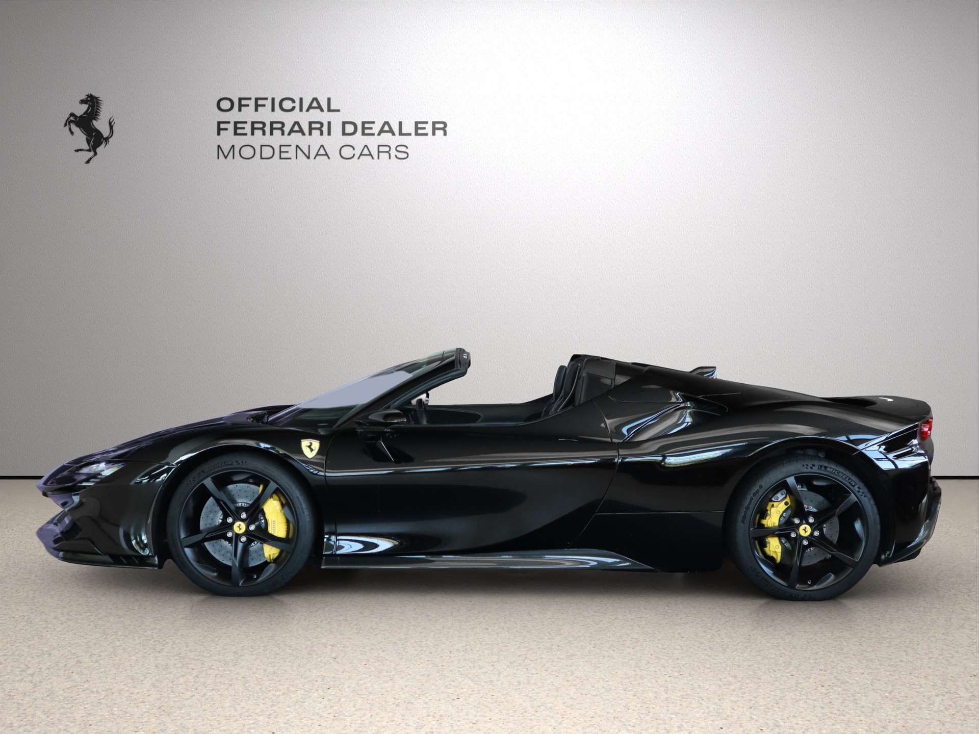 FERRARI SF90 Spider-image-7