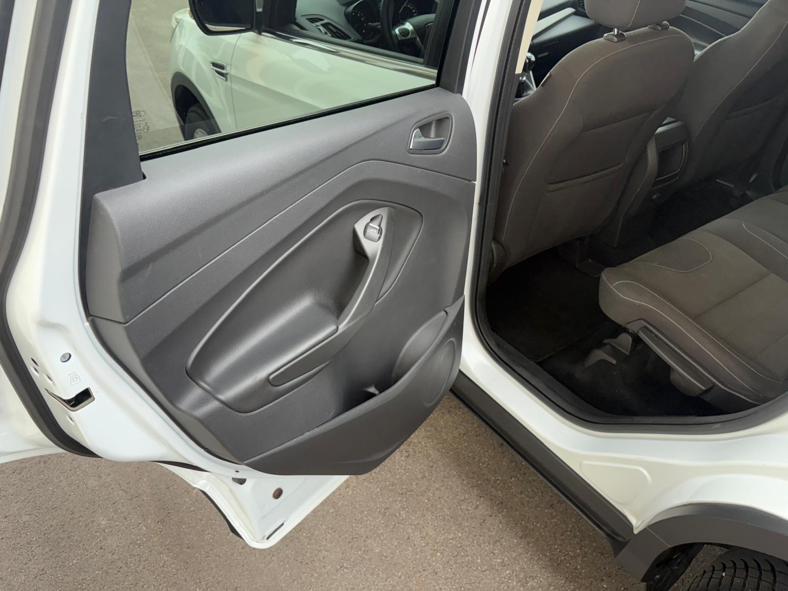 FORD Kuga 1.5 SCTi Carving MFK 10.2025-image-12