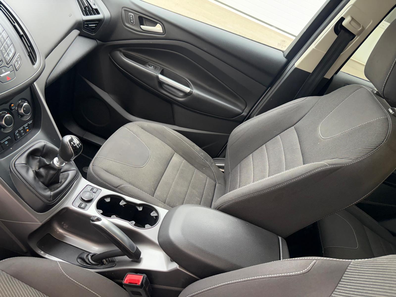 FORD Kuga 1.5 SCTi Carving MFK 10.2025-image-8