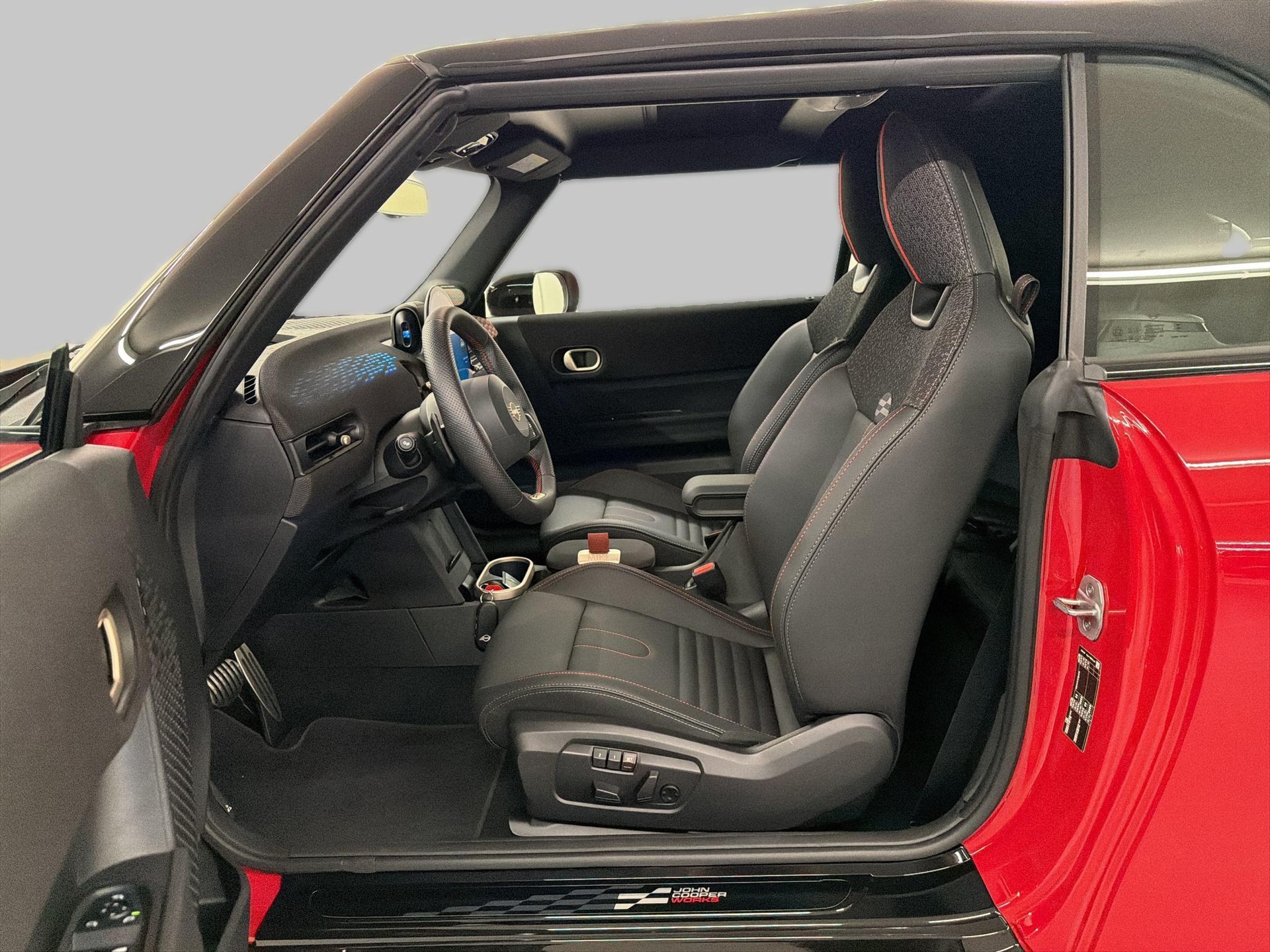 MINI John Cooper Works Cabrio-image-13