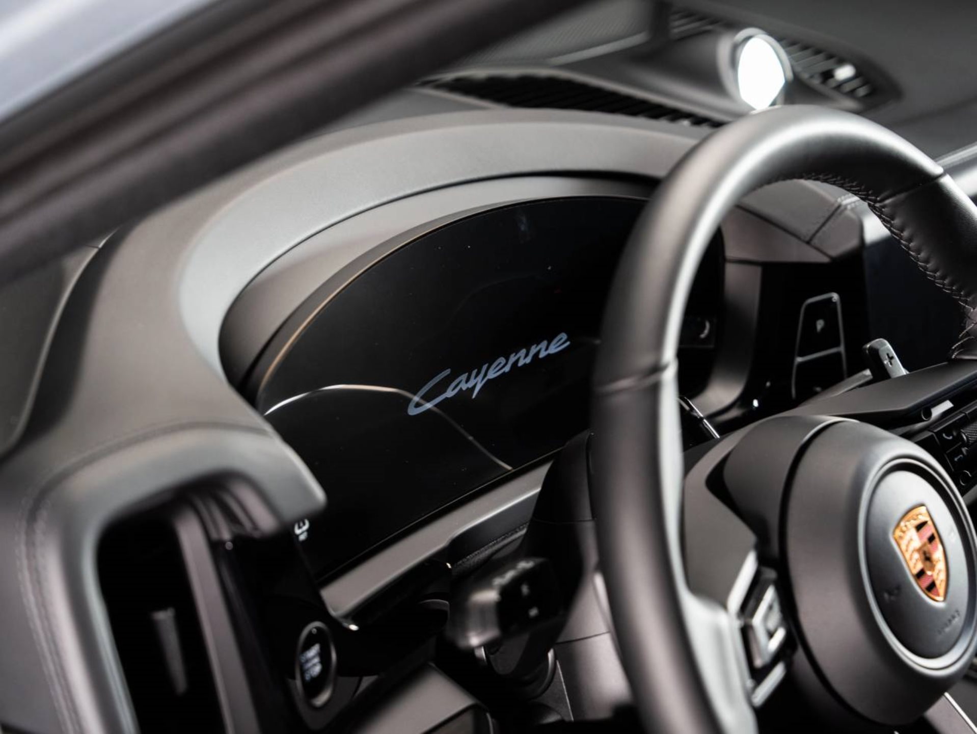 PORSCHE Cayenne E-Hybrid Coupé Black Edition-image-9