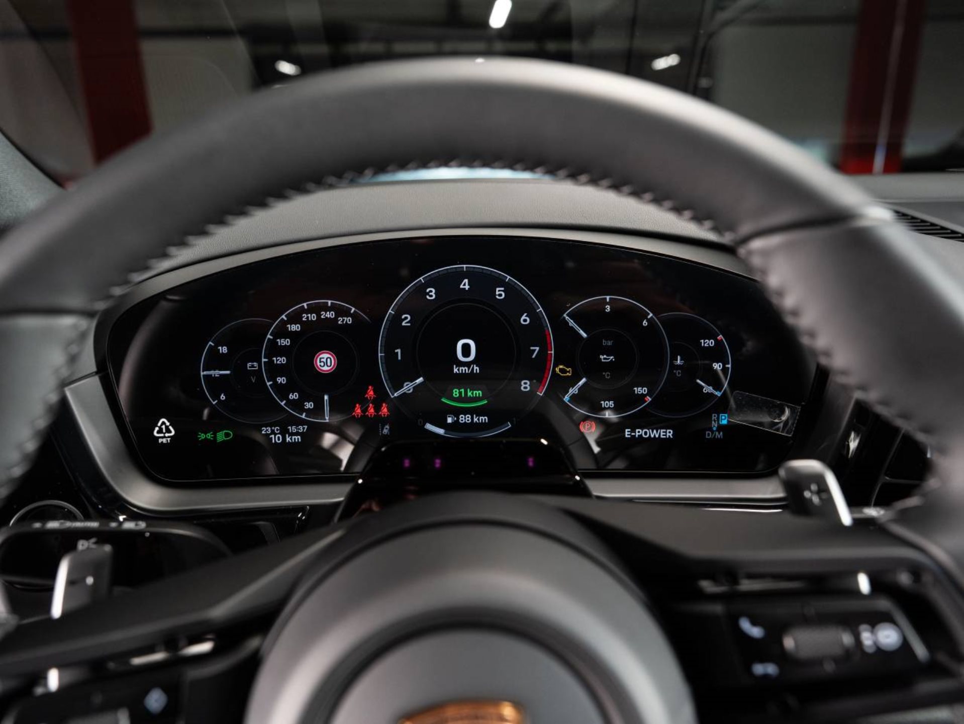 PORSCHE Cayenne E-Hybrid Coupé Black Edition-image-11