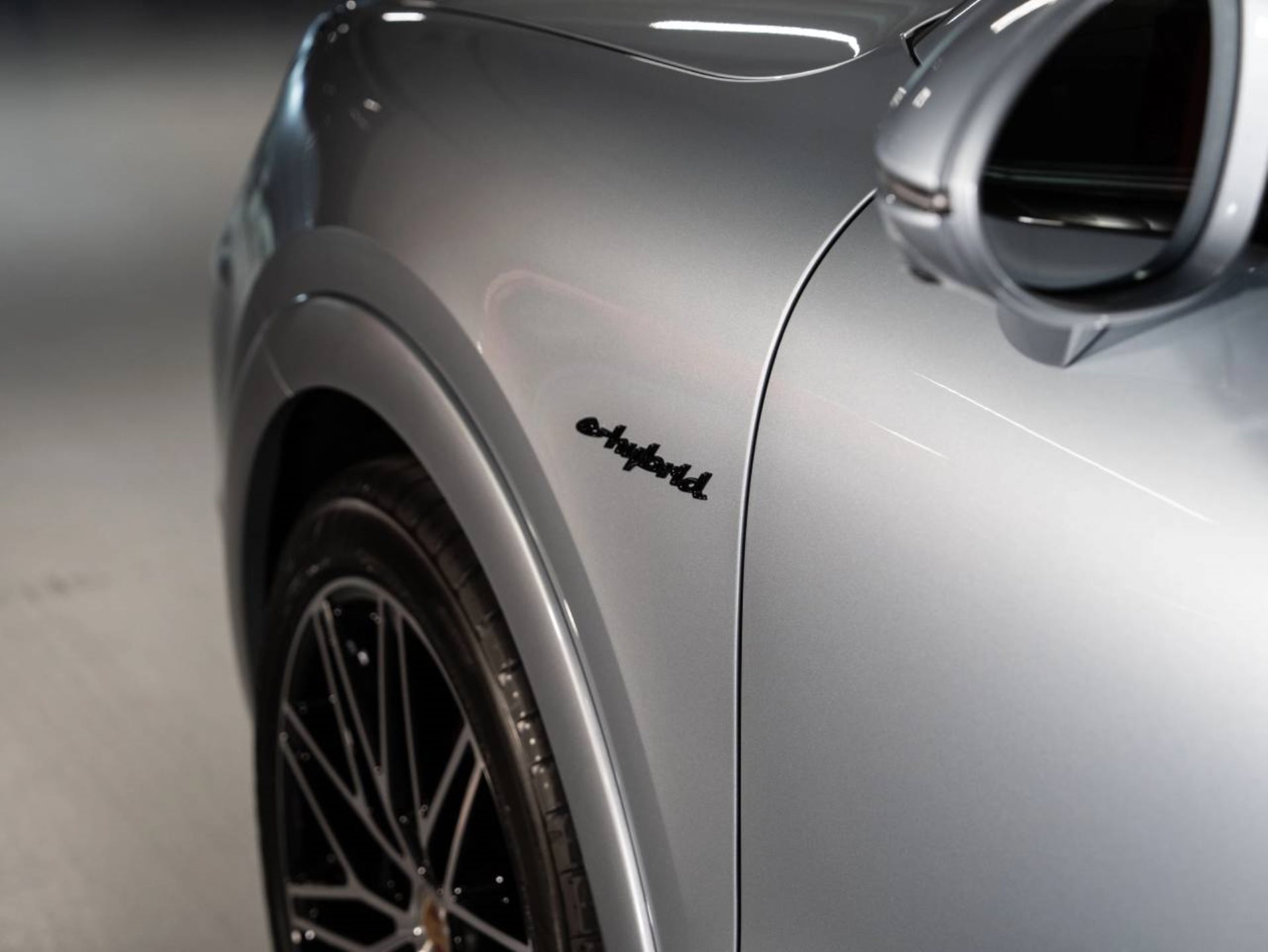 PORSCHE Cayenne E-Hybrid Coupé Black Edition-image-25