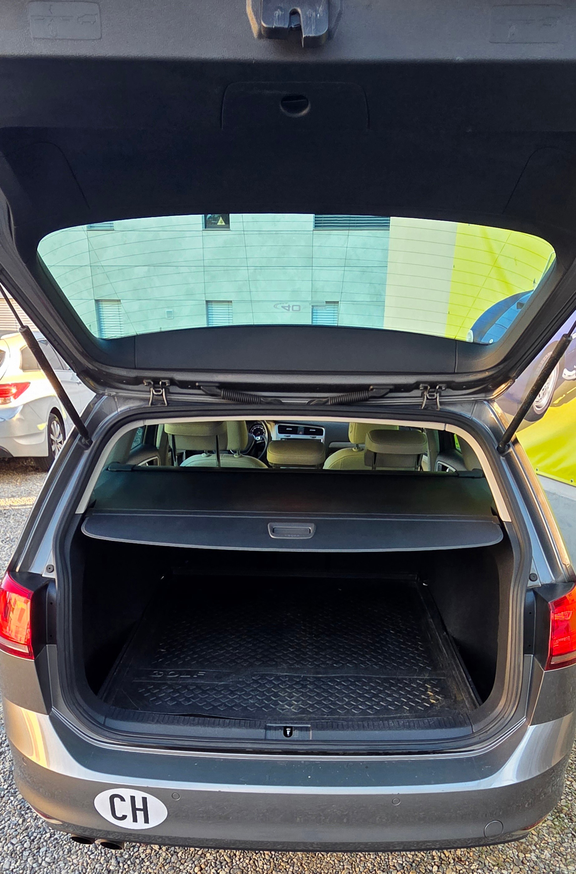 VW Golf Variant 2.0 TDI Comfortline-image-7