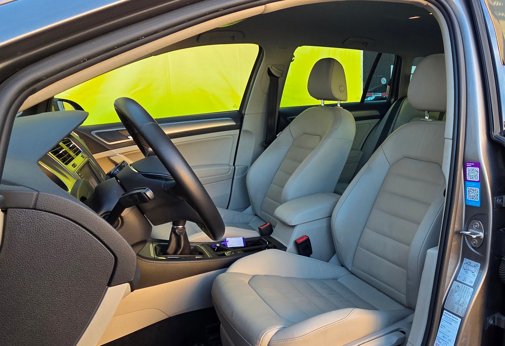VW Golf Variant 2.0 TDI Comfortline-image-8