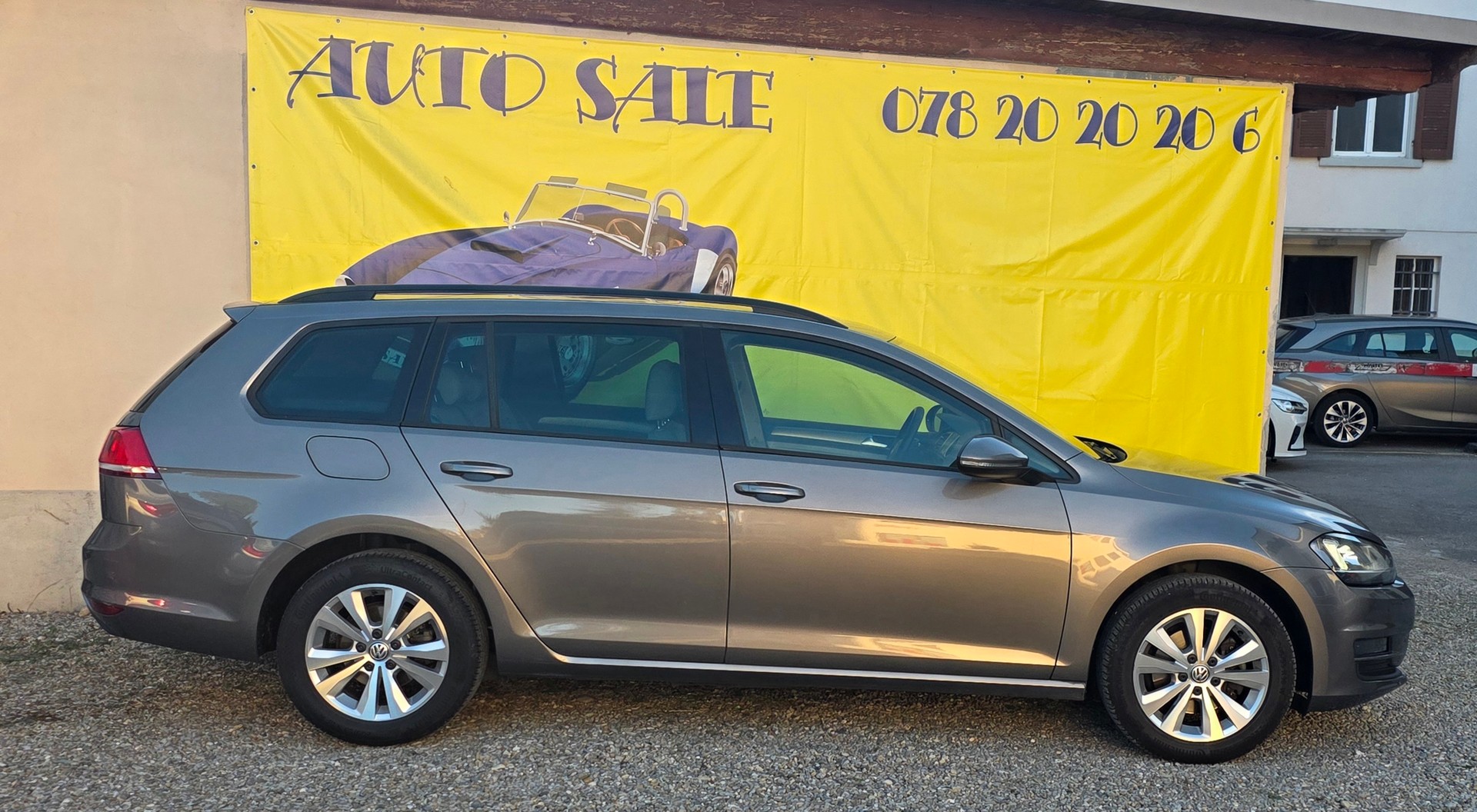 VW Golf Variant 2.0 TDI Comfortline-image-4