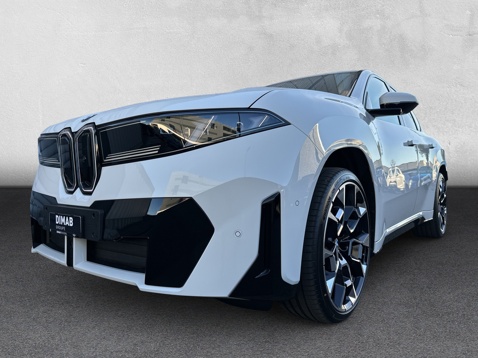 BMW iX3 50 xDrive M Sport-image-7