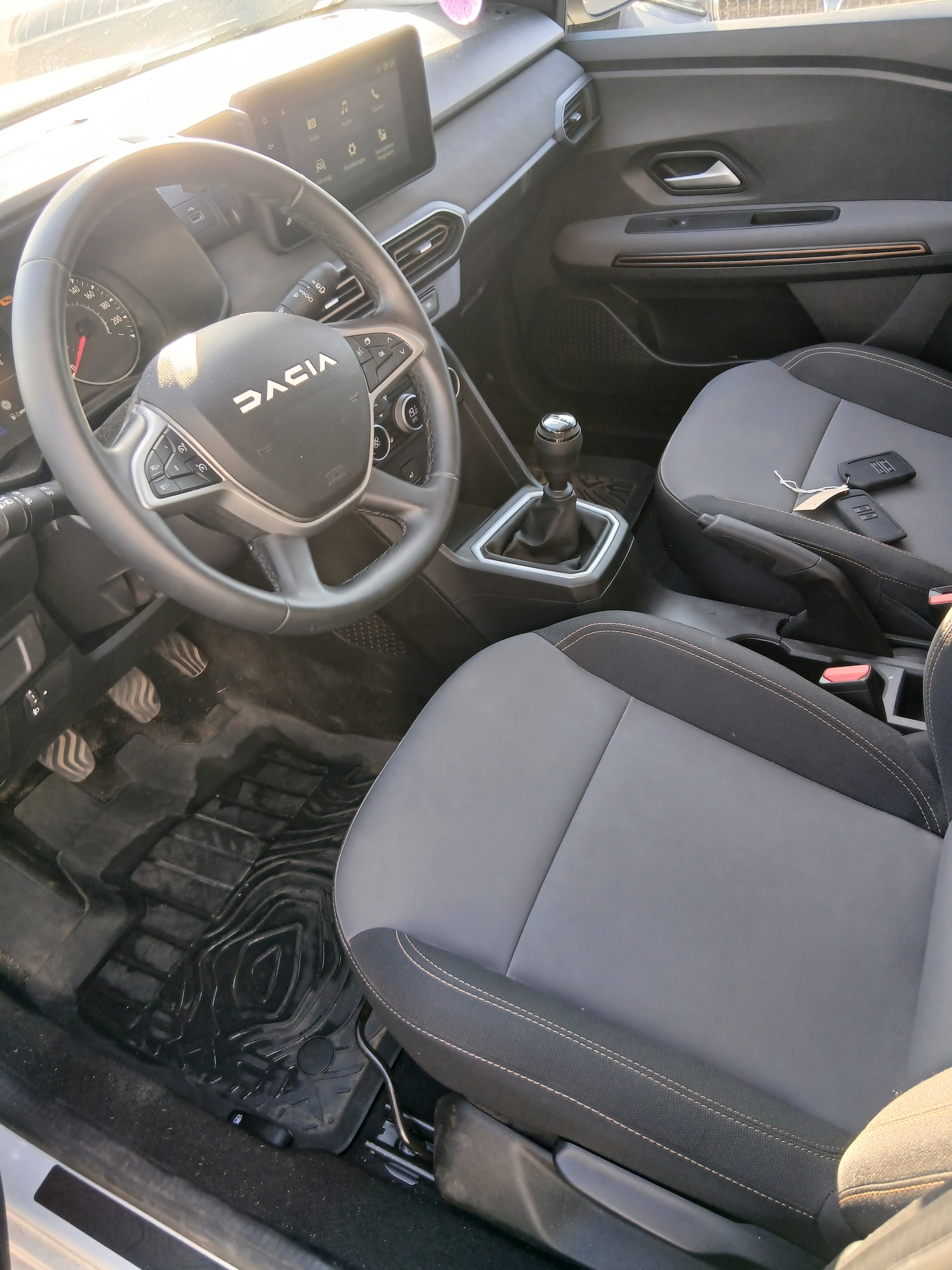 DACIA Jogger TCe 110 Expression-image-7