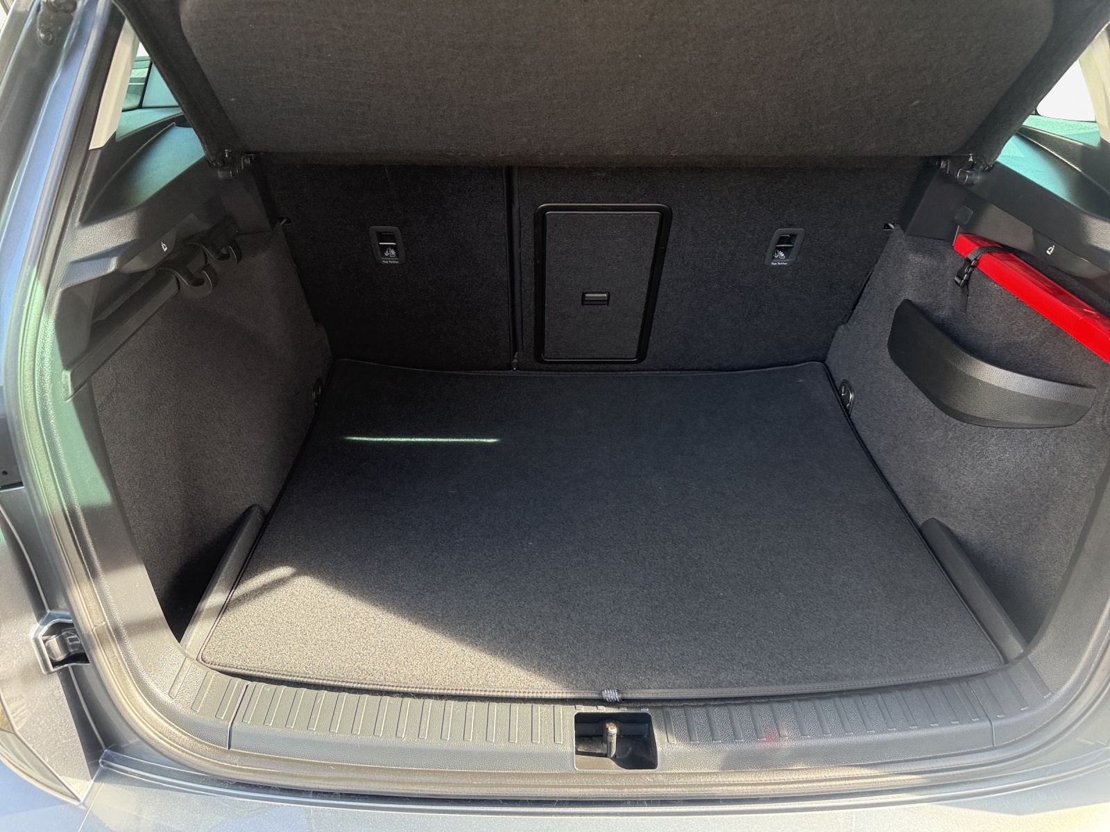 SKODA Karoq 1.5 TSI Style DSG-image-12