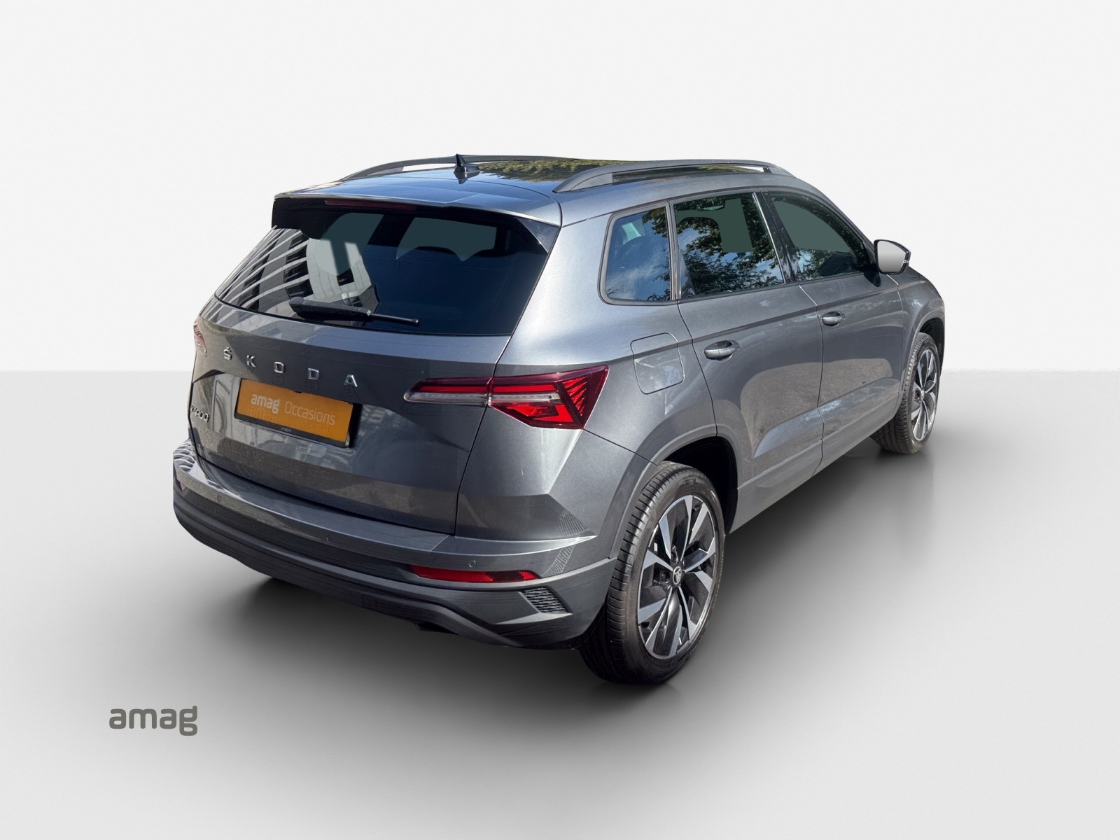 SKODA Karoq 1.5 TSI Style DSG-image-4