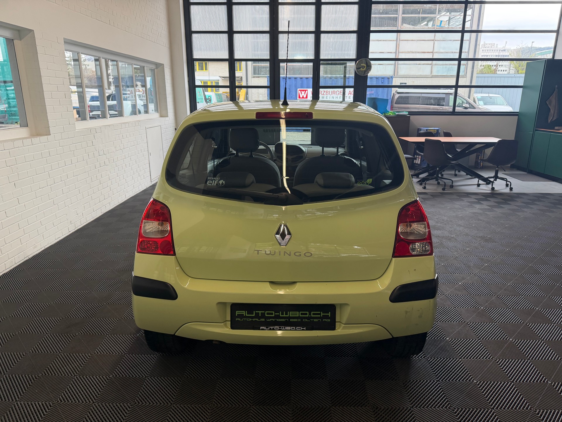 RENAULT Twingo 1.2 Expression-image-3