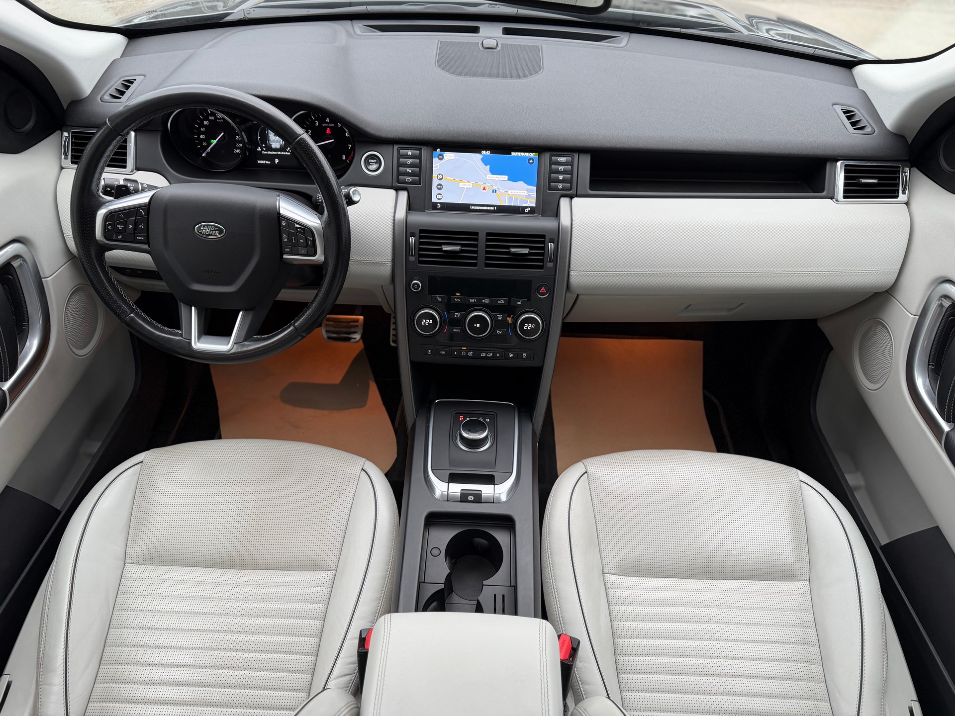 LAND ROVER Discovery Sport 2.0 Si4 HSE AT9-image-11